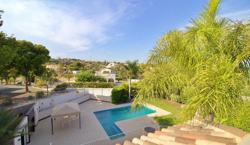 Resale - Villa -
Elche Pedanías - Peña las Águilas