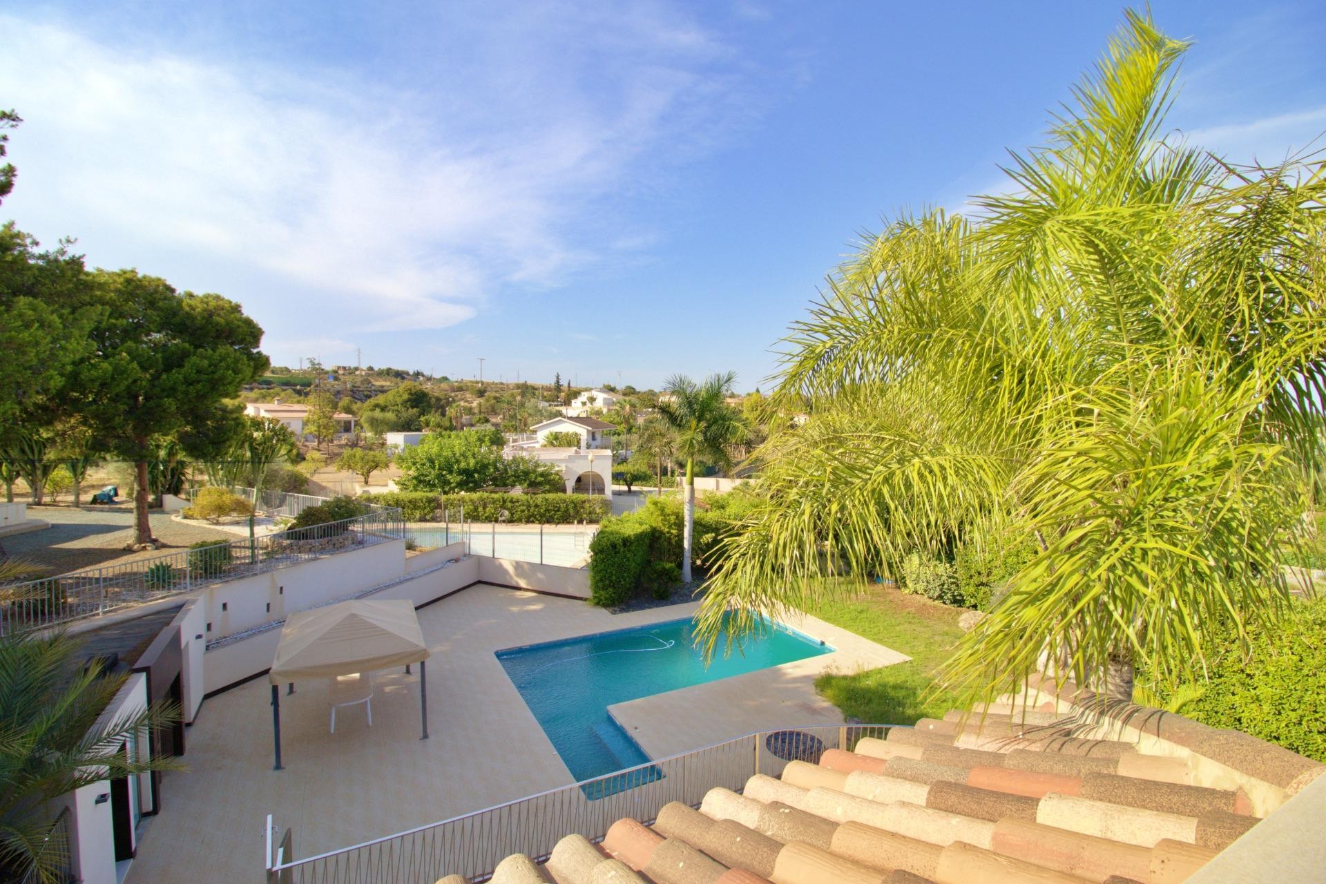 Resale - Villa -
Elche Pedanías - Peña las Águilas