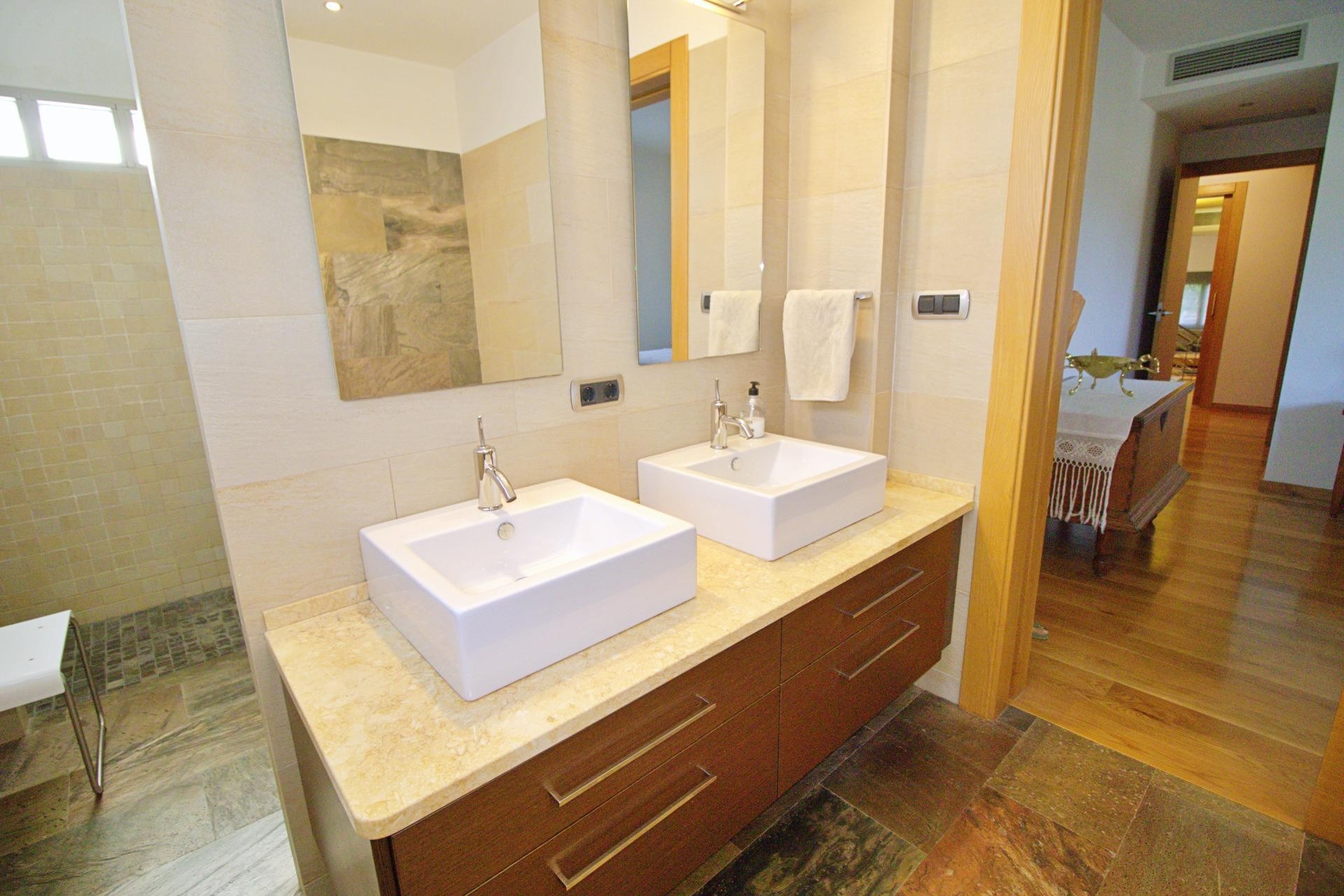 Resale - Villa -
Elche Pedanías - Peña las Águilas