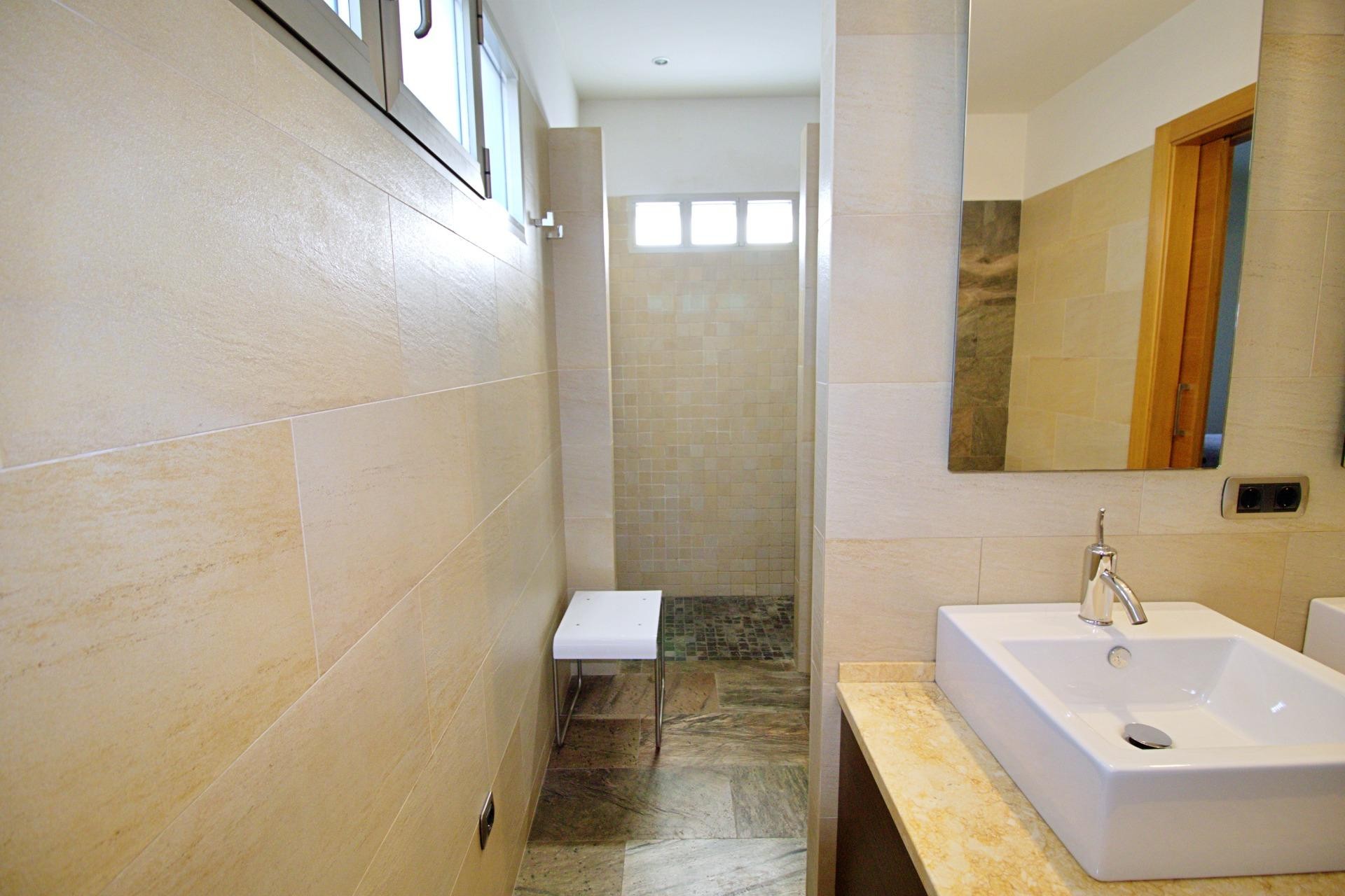 Resale - Villa -
Elche Pedanías - Peña las Águilas