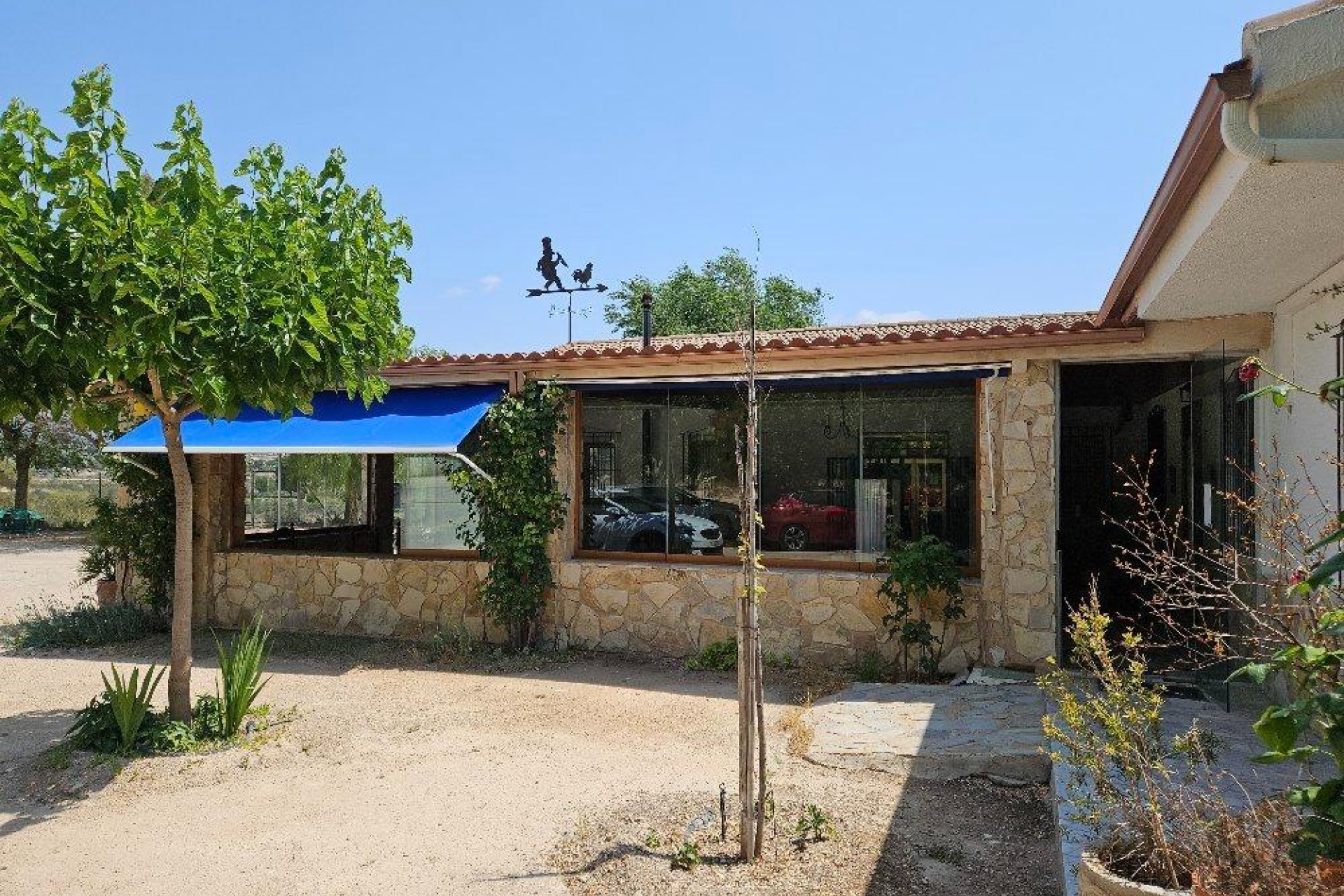 Resale - Villa -
Elda - 03600