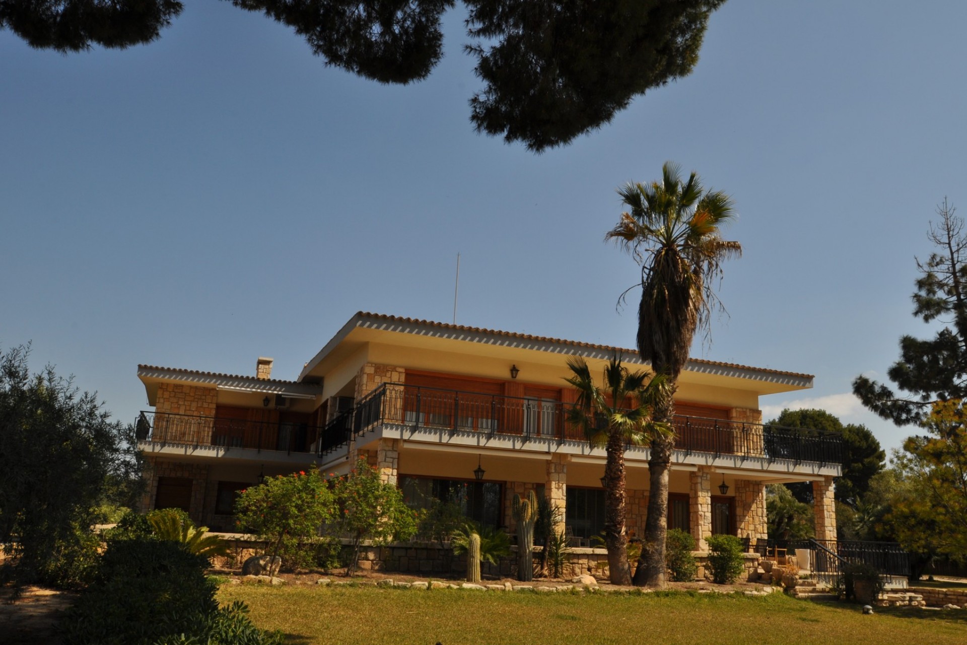 Resale - Villa -
Elda - Inland