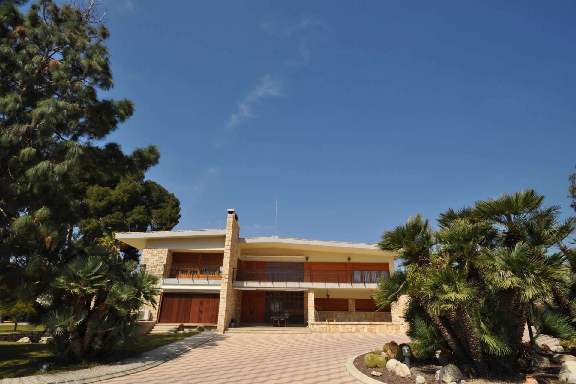 Resale - Villa -
Elda - Inland