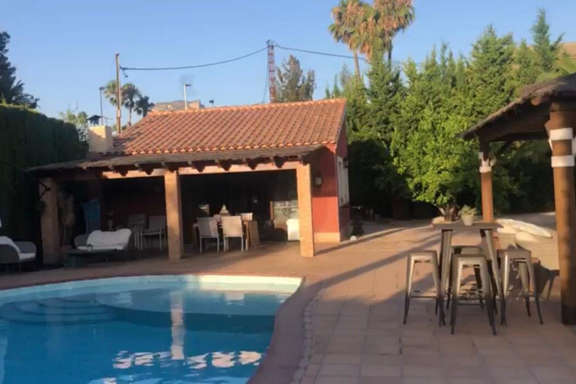 Resale - Villa -
Elda - Inland