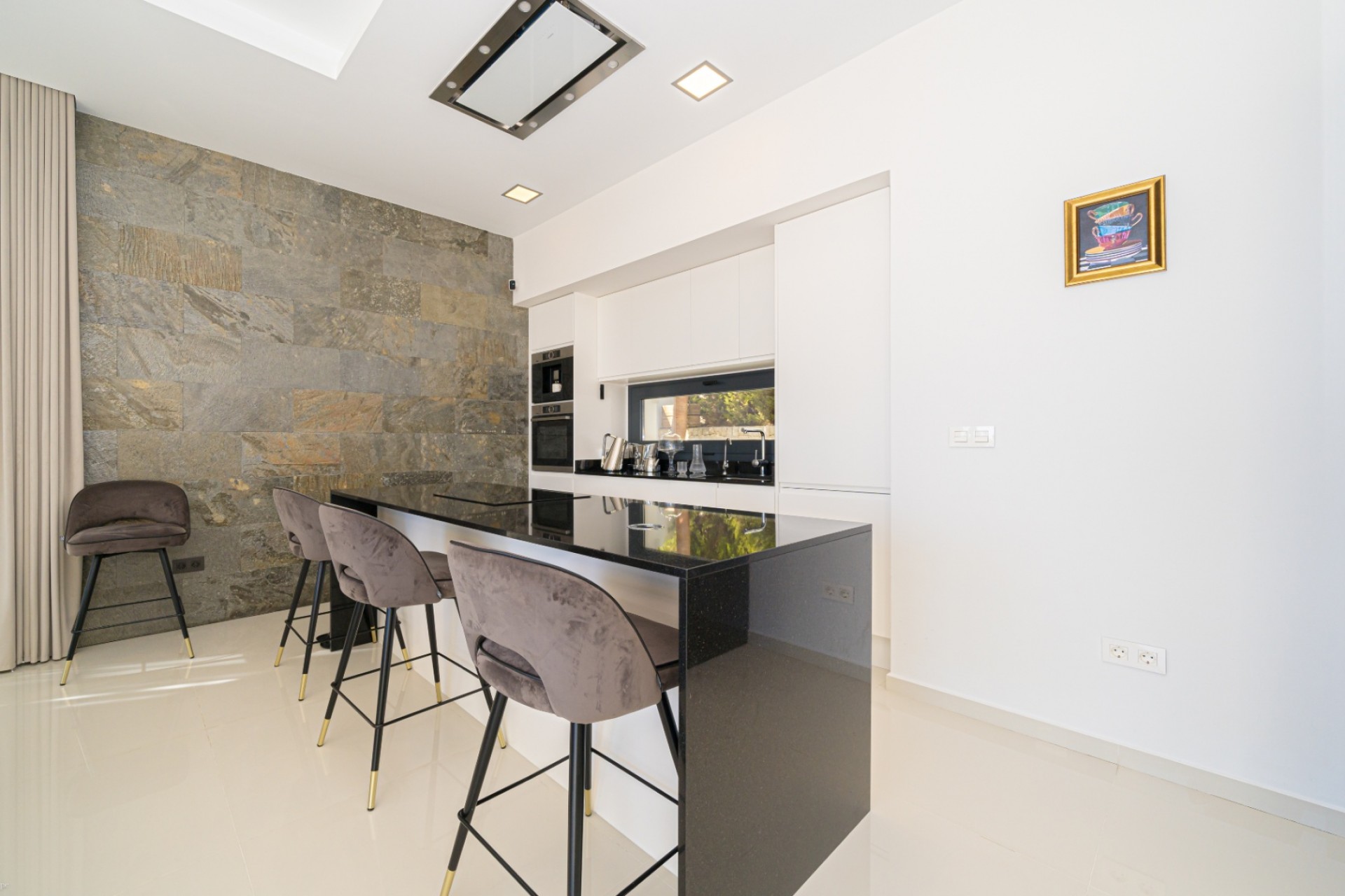 Resale - Villa -
Finestrat - Costa Blanca