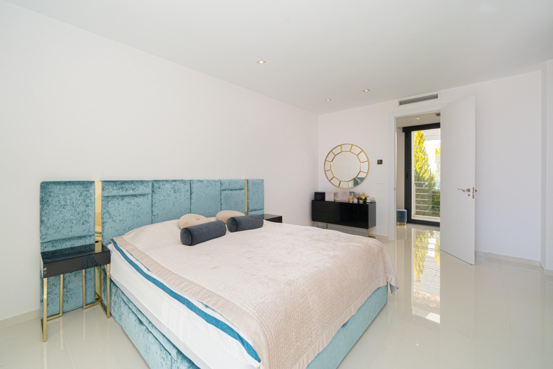 Resale - Villa -
Finestrat - Costa Blanca