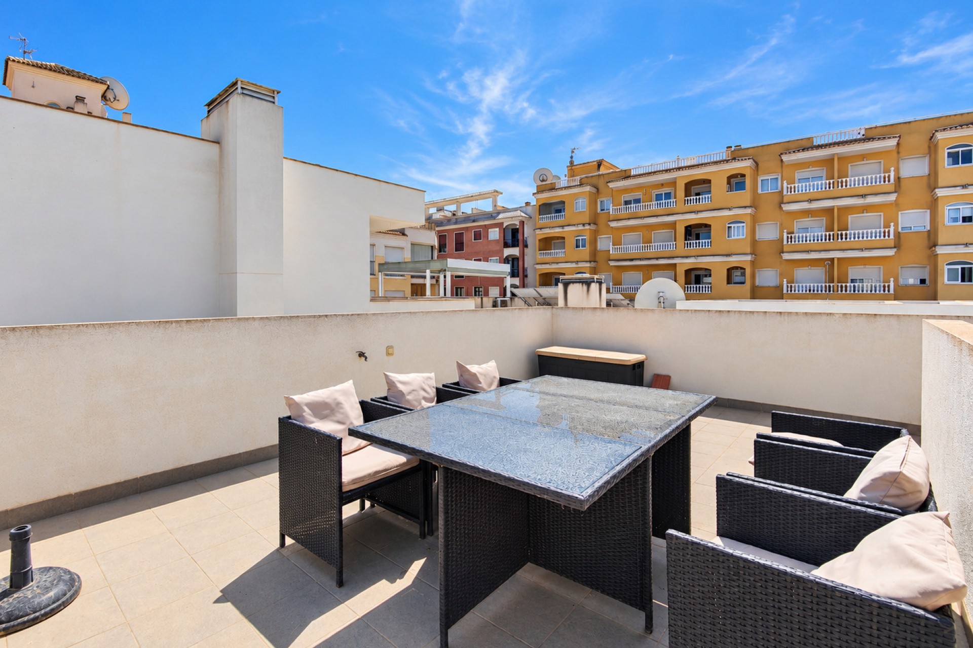 Resale - Villa -
Formentera del Segura - Costa Blanca