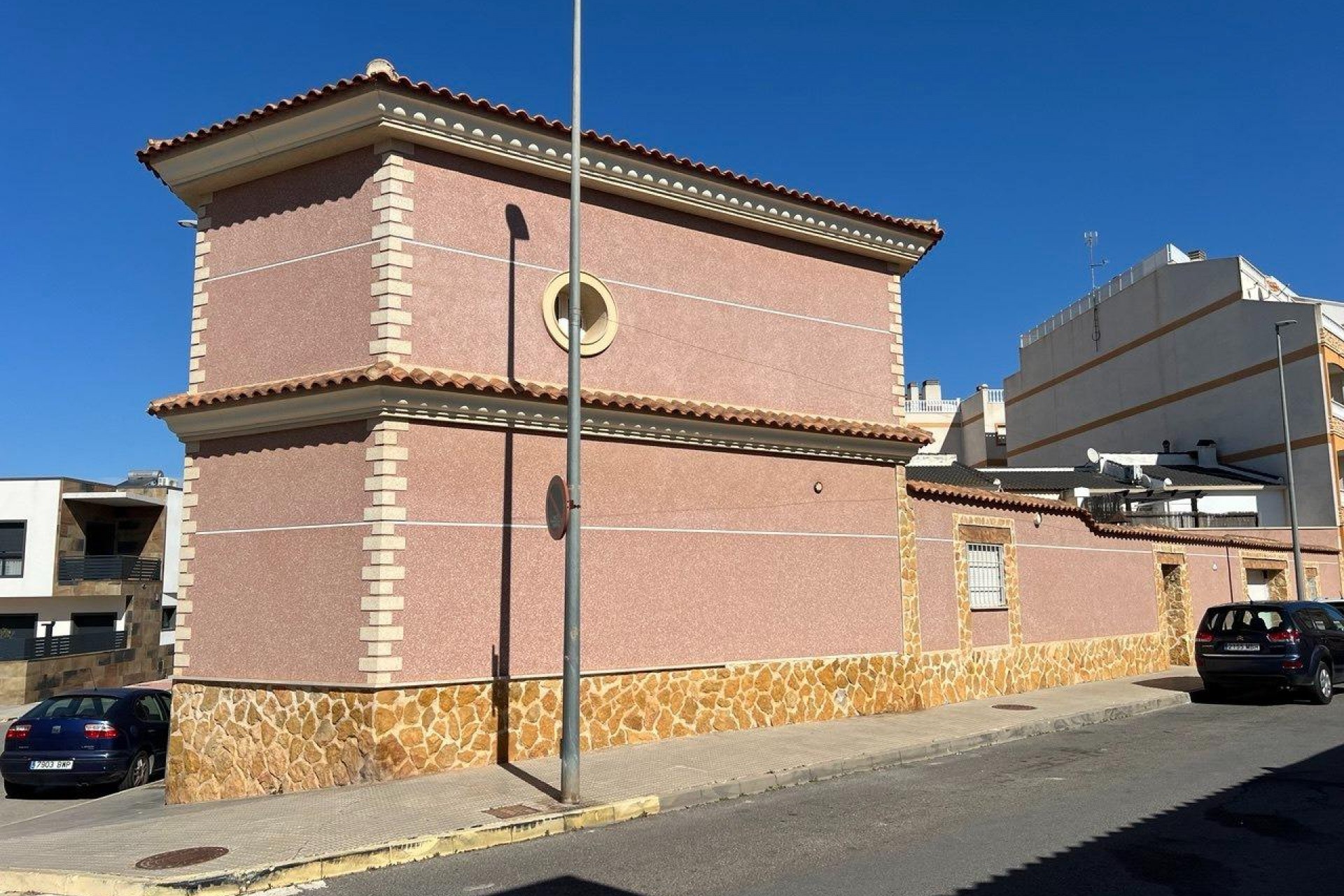 Resale - Villa -
Formentera del Segura - Formentera De Segura