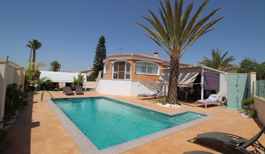 Resale - Villa -
Fortuna - Inland