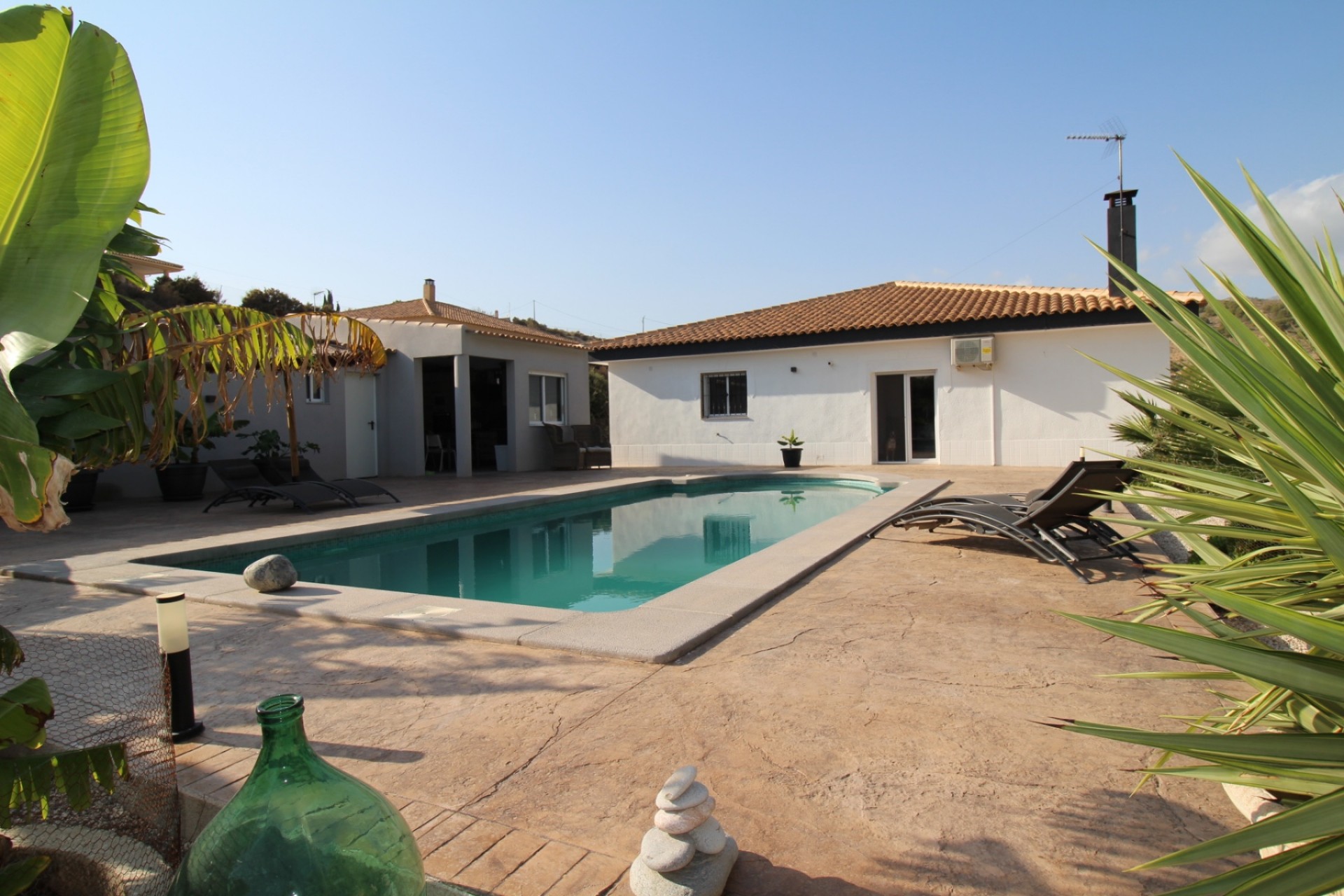 Resale - Villa -
Fortuna - Inland