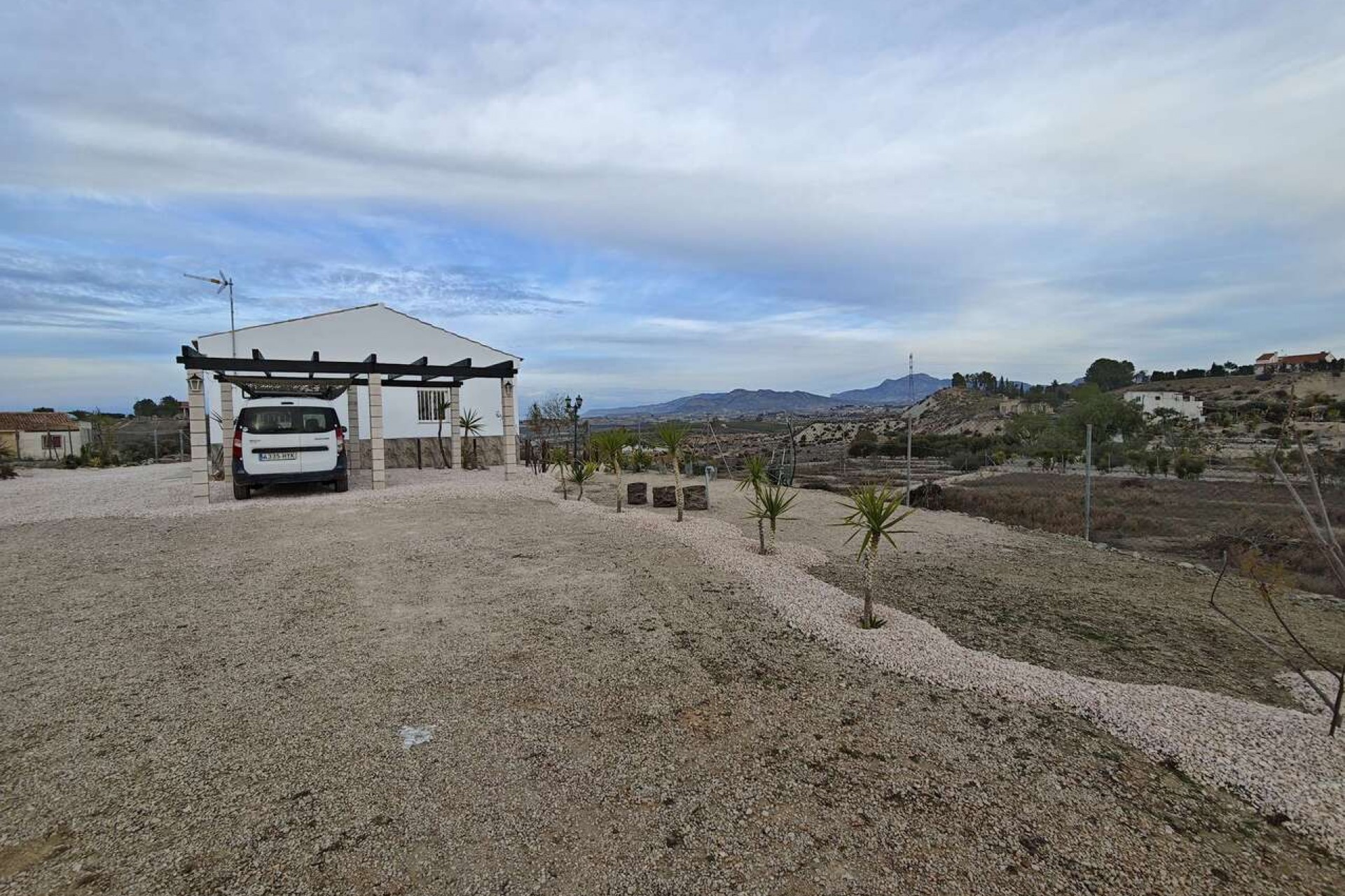 Resale - Villa -
Fortuna - Inland