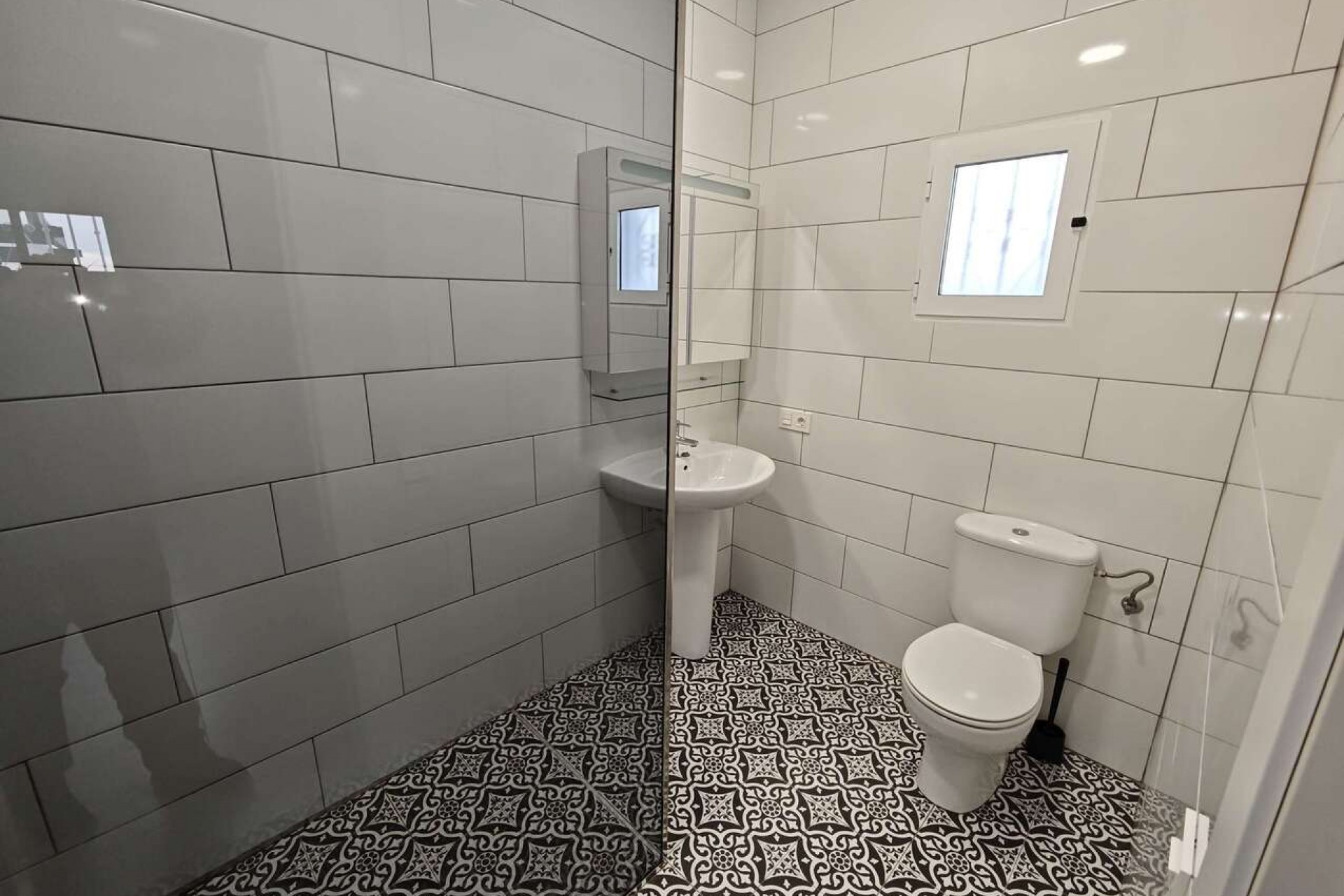 Resale - Villa -
Fortuna - Inland