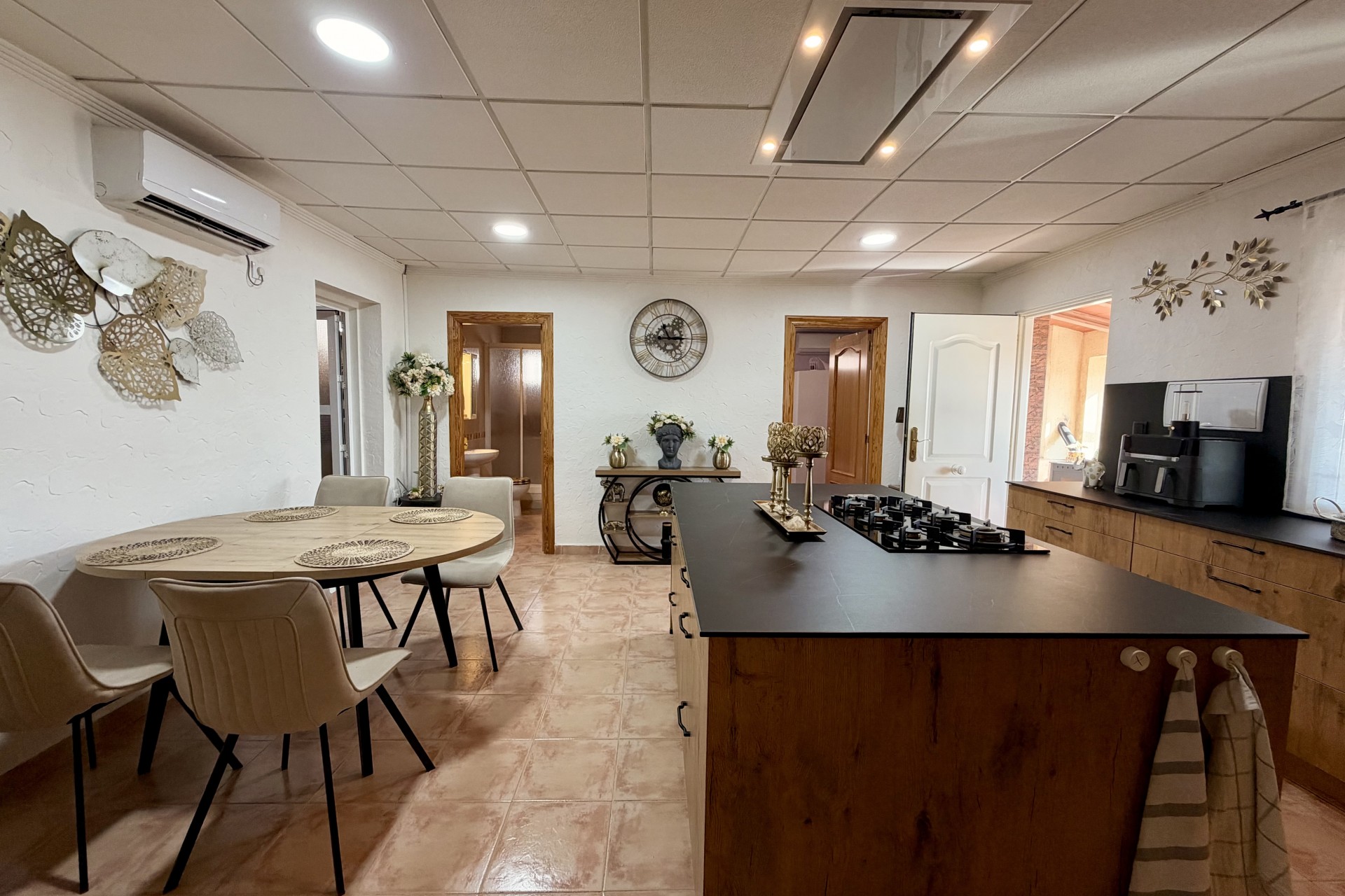 Resale - Villa -
Fortuna - Inland
