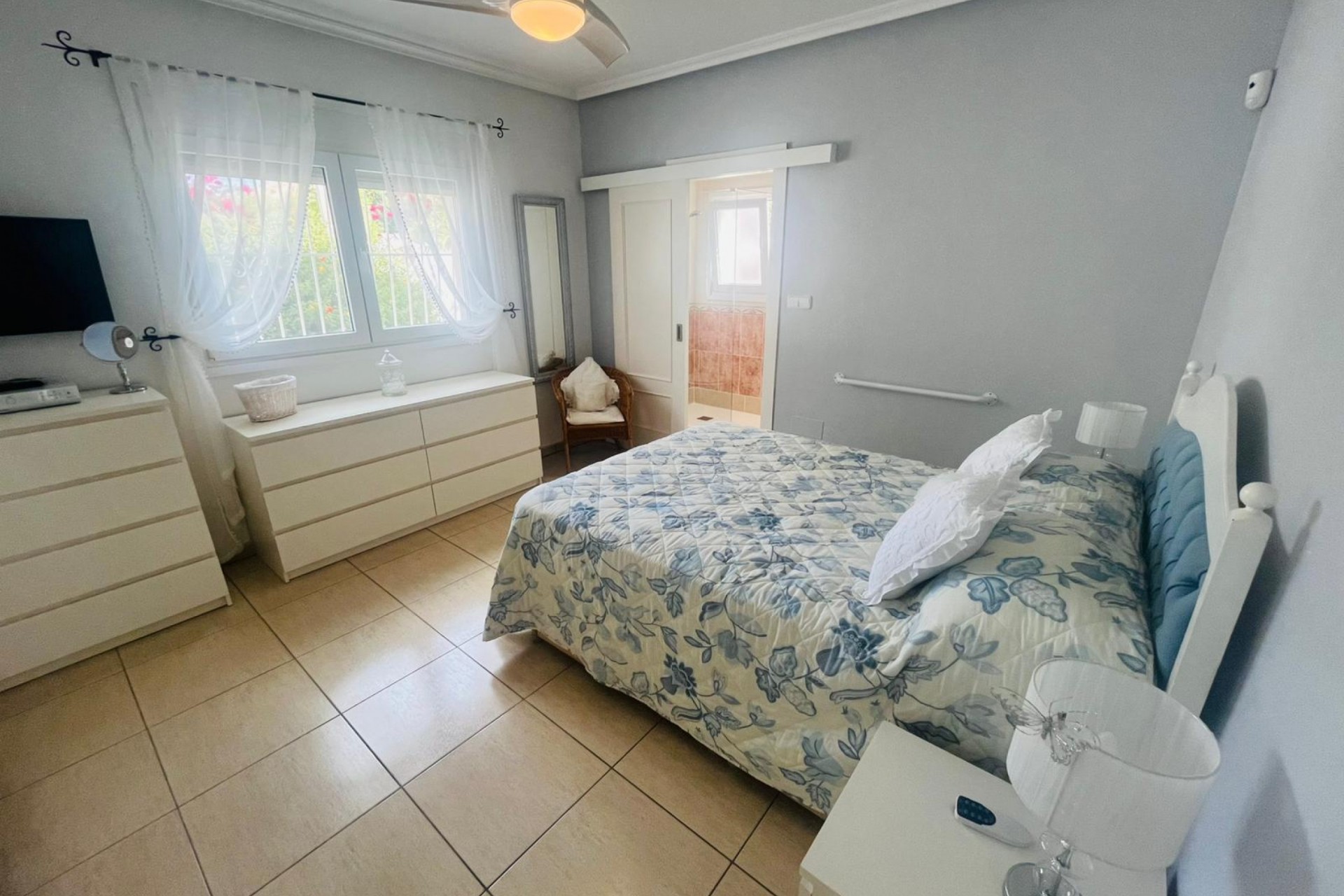 Resale - Villa -
Gea Y Truyols - Inland