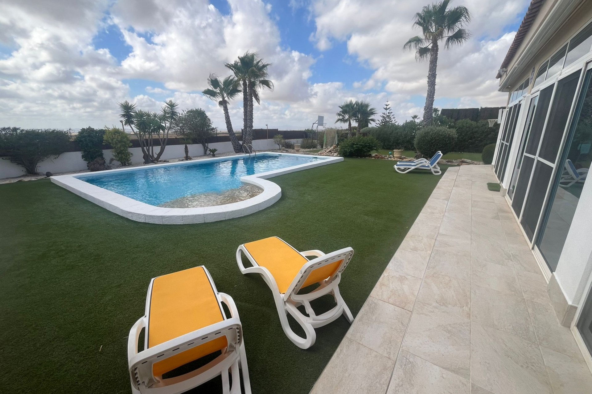 Resale - Villa -
Gea Y Truyols - Inland