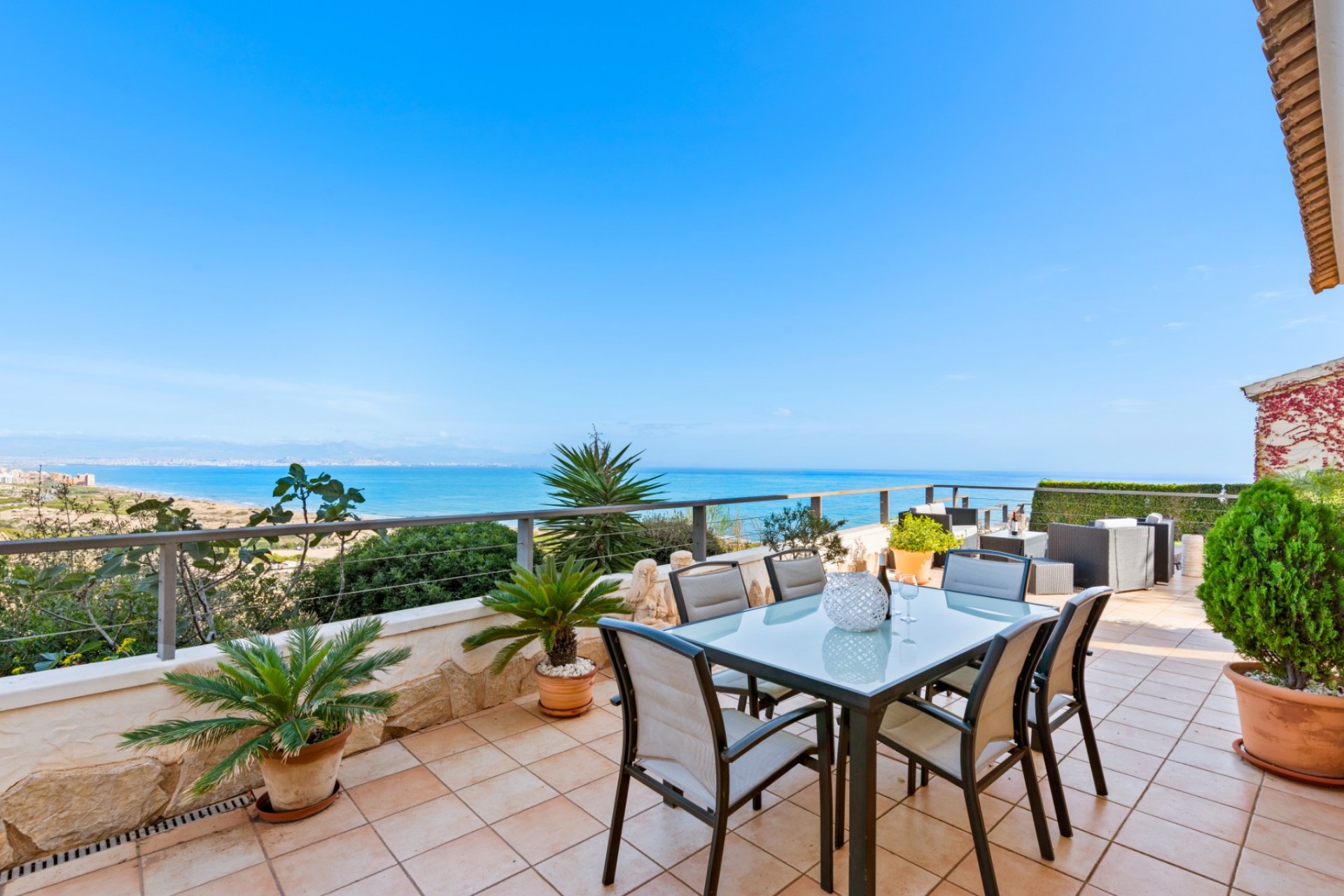 Resale - Villa -
Gran Alacant - Costa Blanca