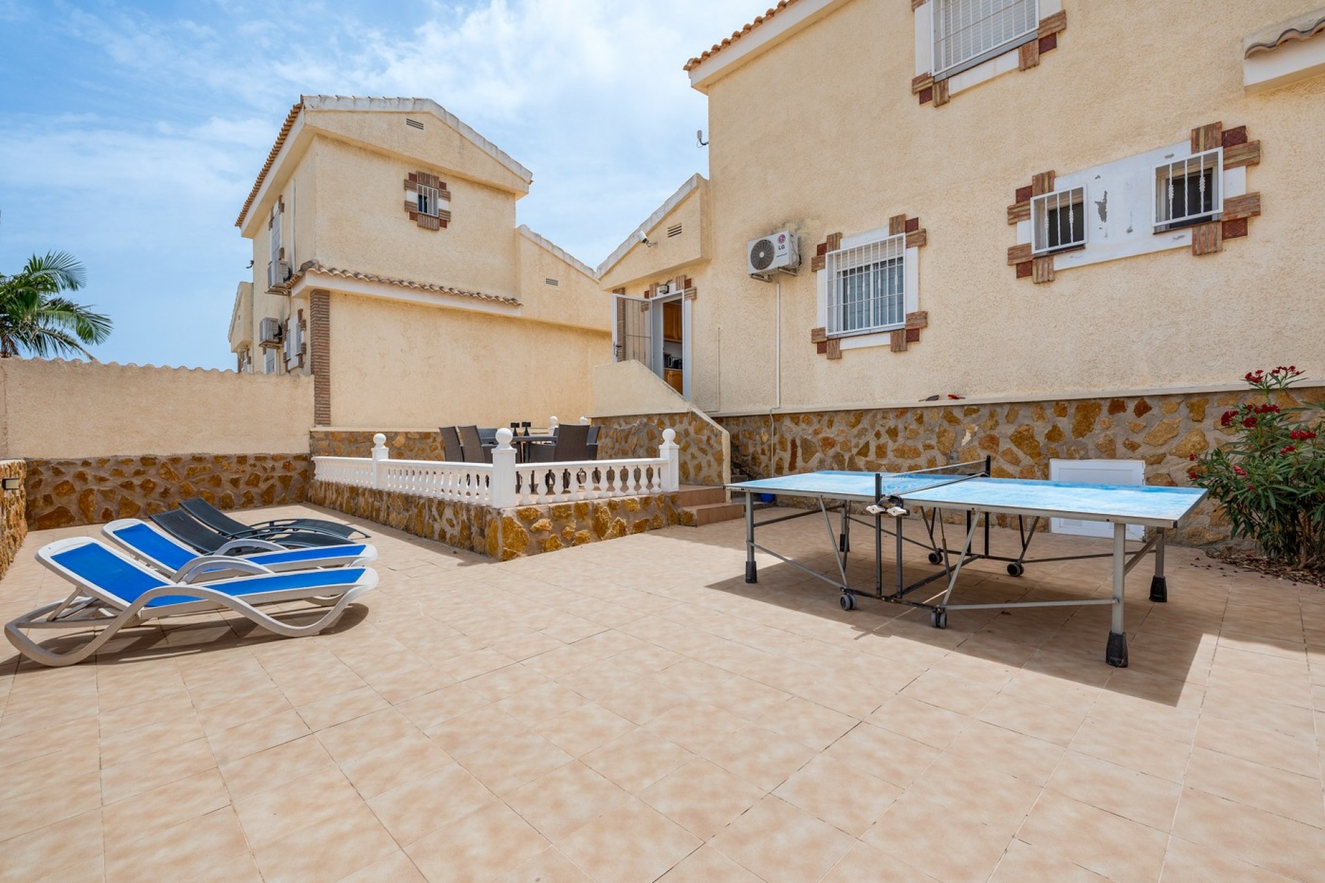 Resale - Villa -
Gran Alacant - Costa Blanca