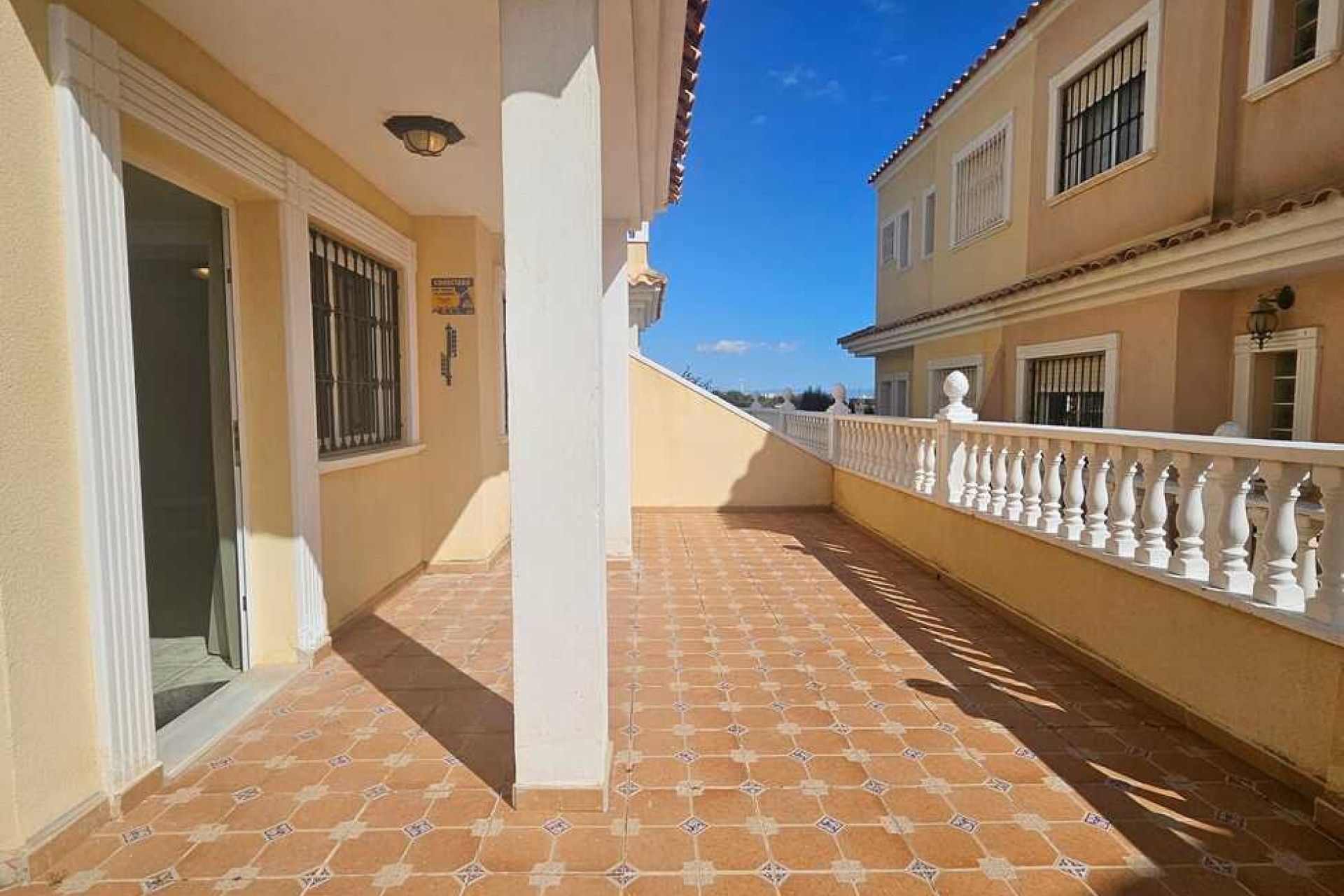 Resale - Villa -
Guardamar del Segura - Campomar