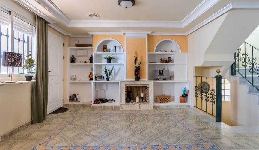 Resale - Villa -
Guardamar del Segura - Costa Blanca