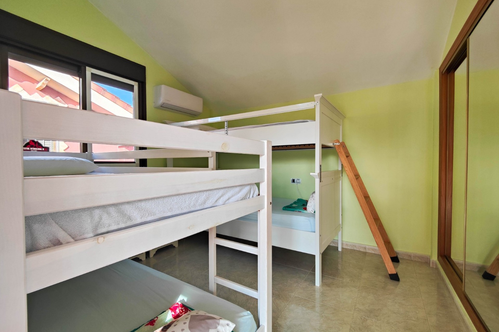 Resale - Villa -
Guardamar del Segura - Costa Blanca