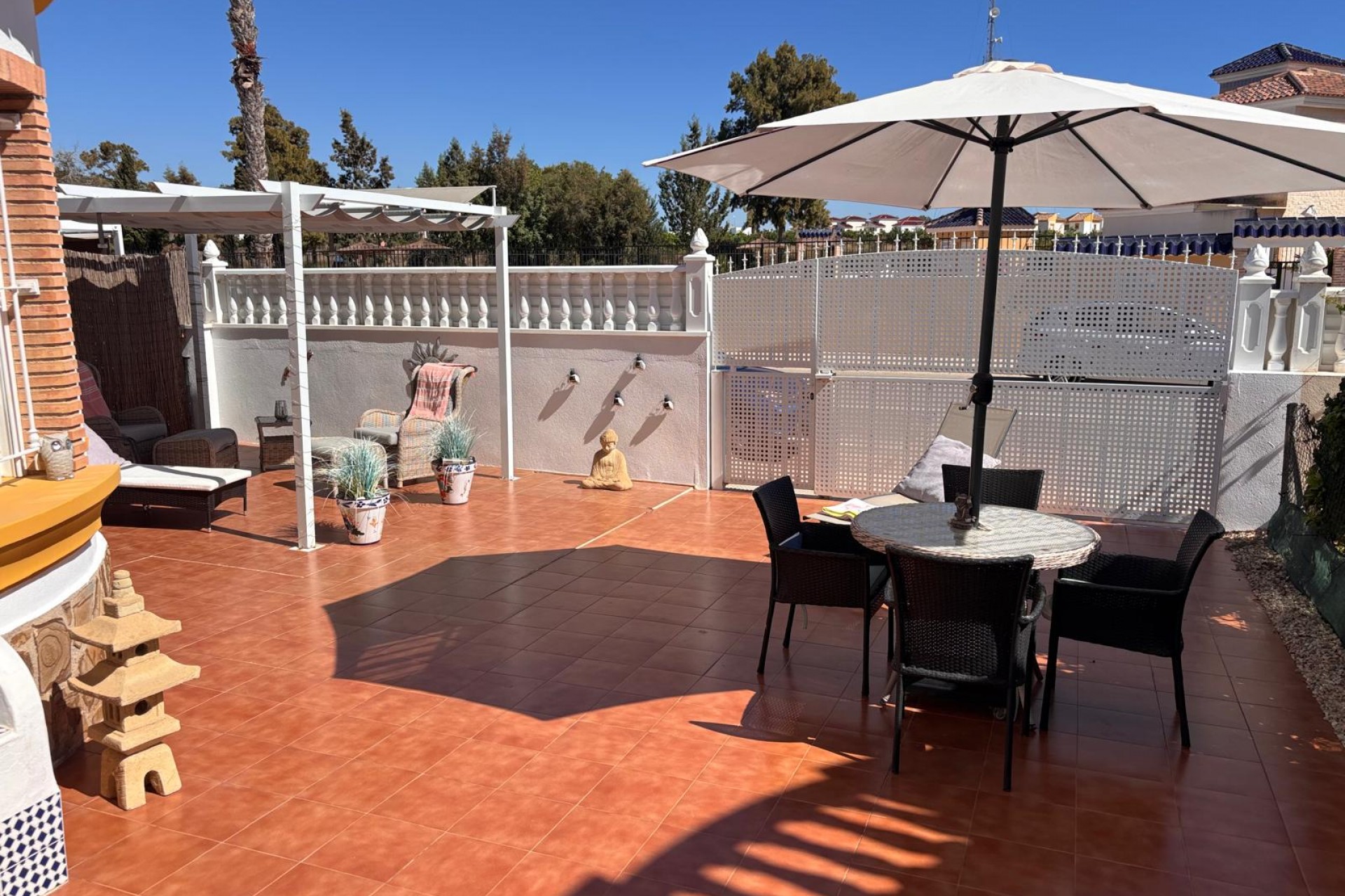 Resale - Villa -
Guardamar del Segura - Costa Blanca