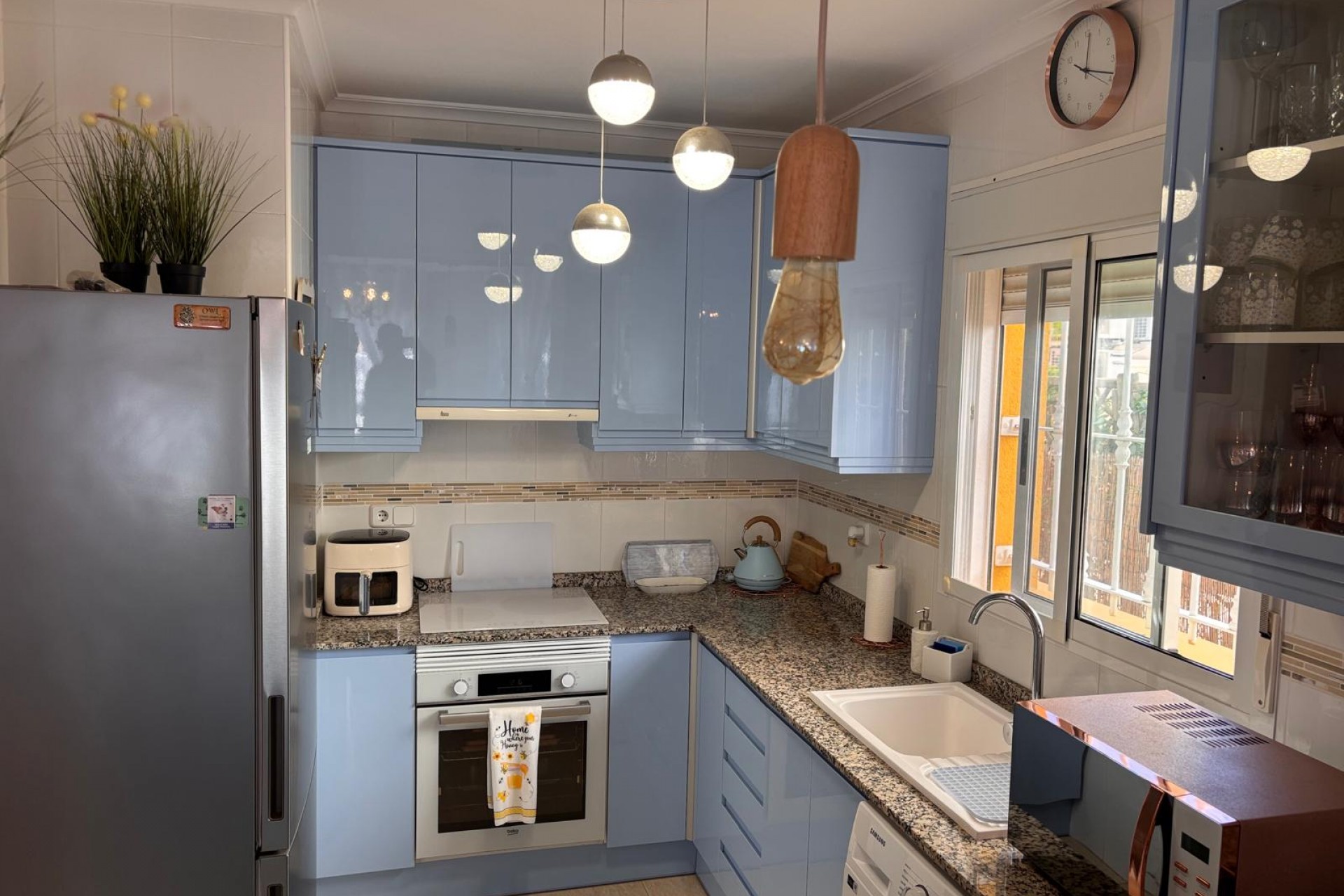 Resale - Villa -
Guardamar del Segura - Costa Blanca
