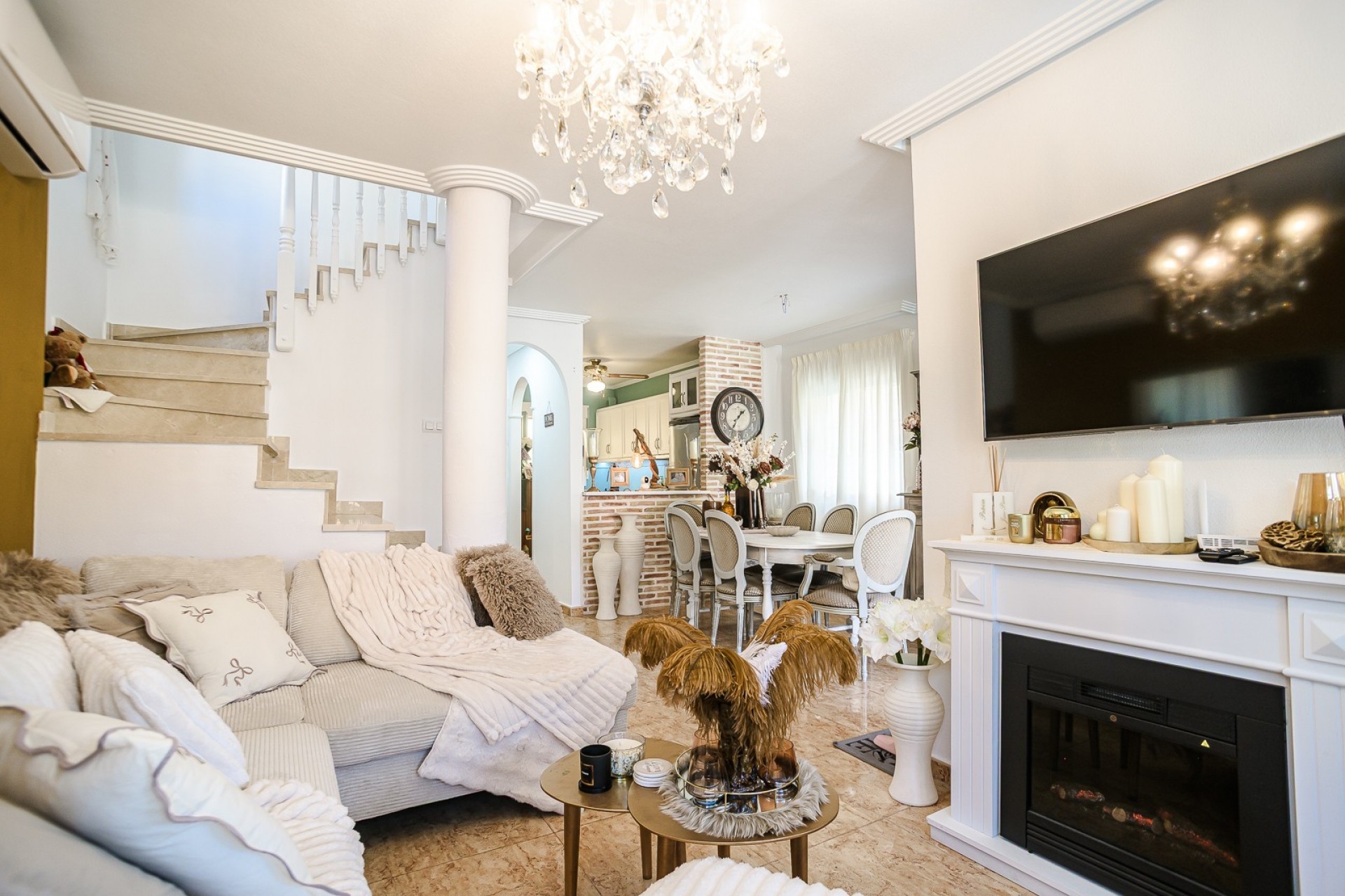 Resale - Villa -
Guardamar del Segura - Costa Blanca