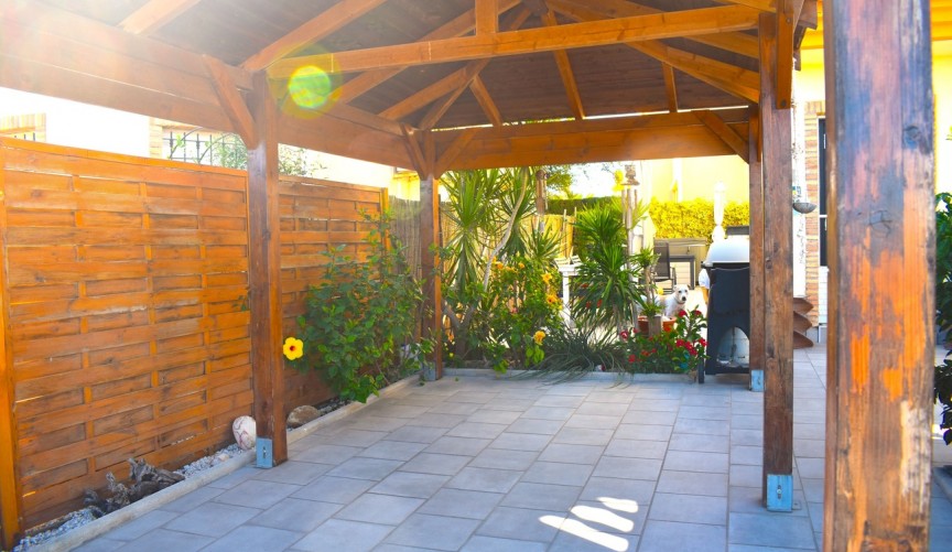 Resale - Villa -
Guardamar del Segura - Costa Blanca