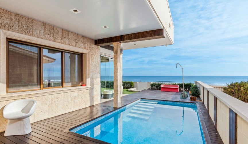 Resale - Villa -
Guardamar del Segura - Costa Blanca