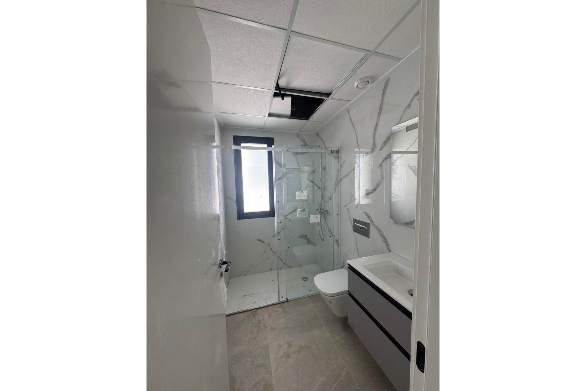 Resale - Villa -
Guardamar del Segura - Guardamar