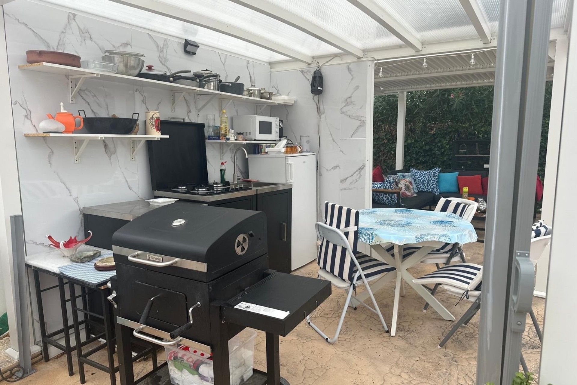 Resale - Villa -
Hondón de las Nieves - Inland