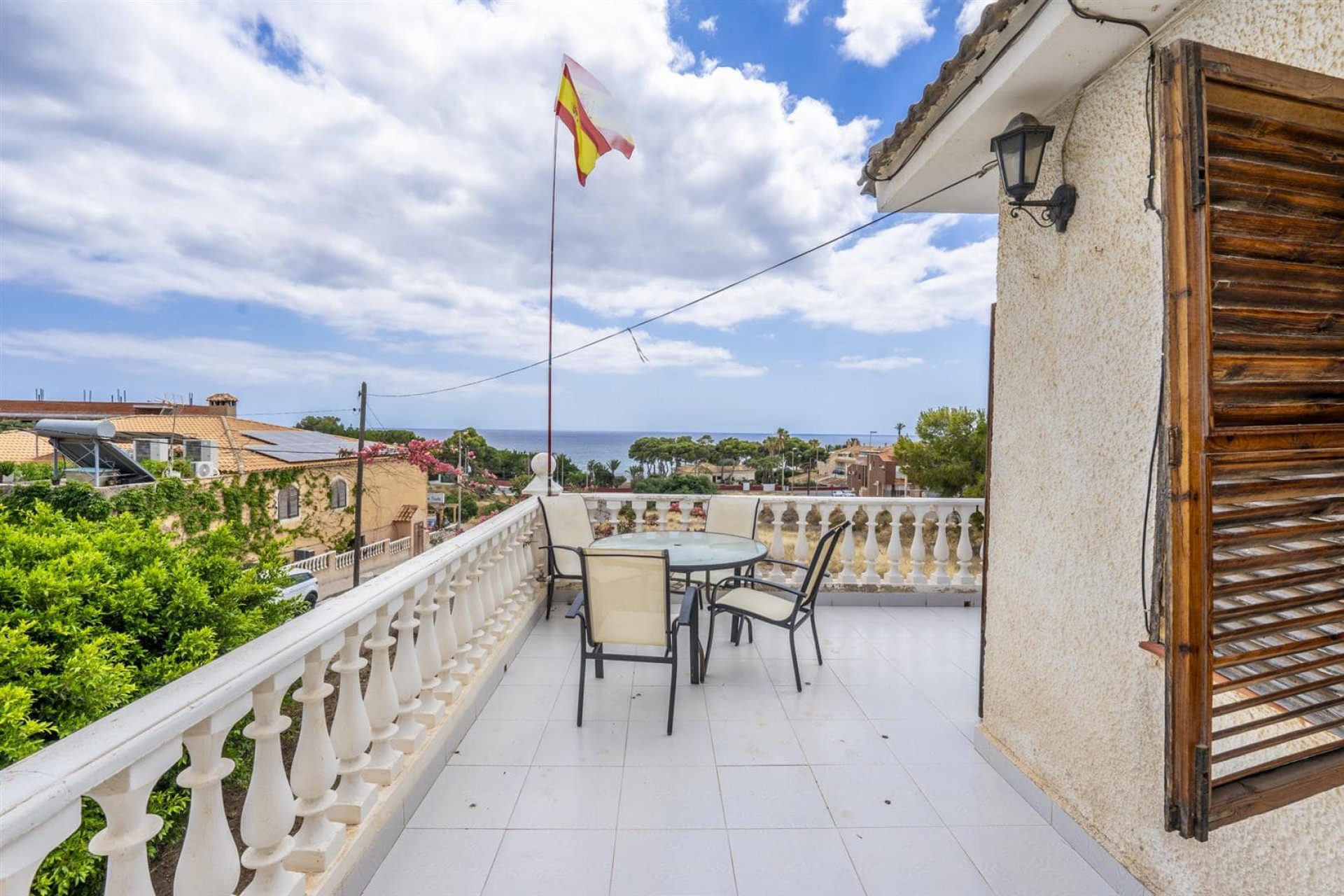 Resale - Villa -
Isla Plana - Costa Calida