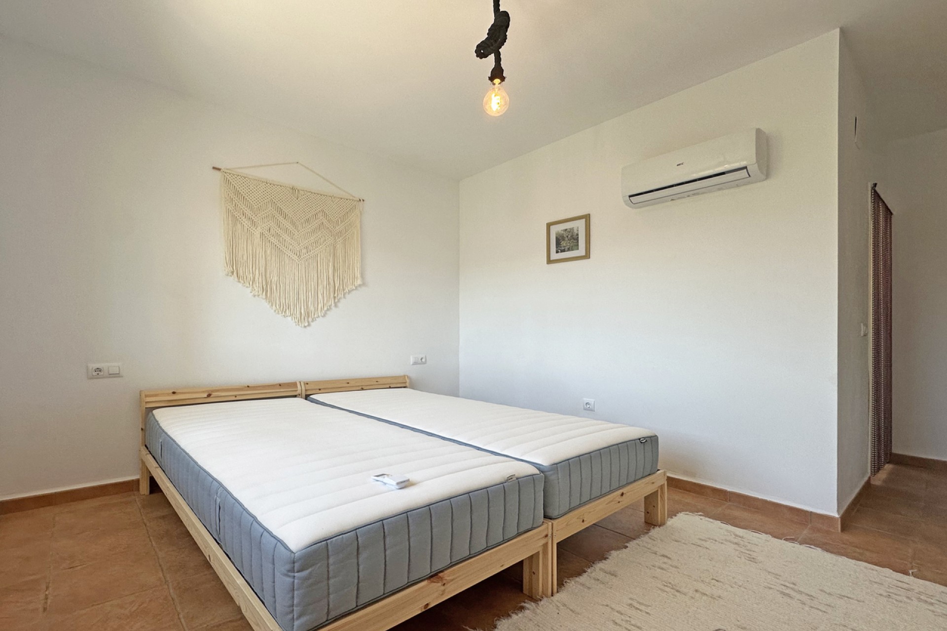 Resale - Villa -
Jalón - Inland