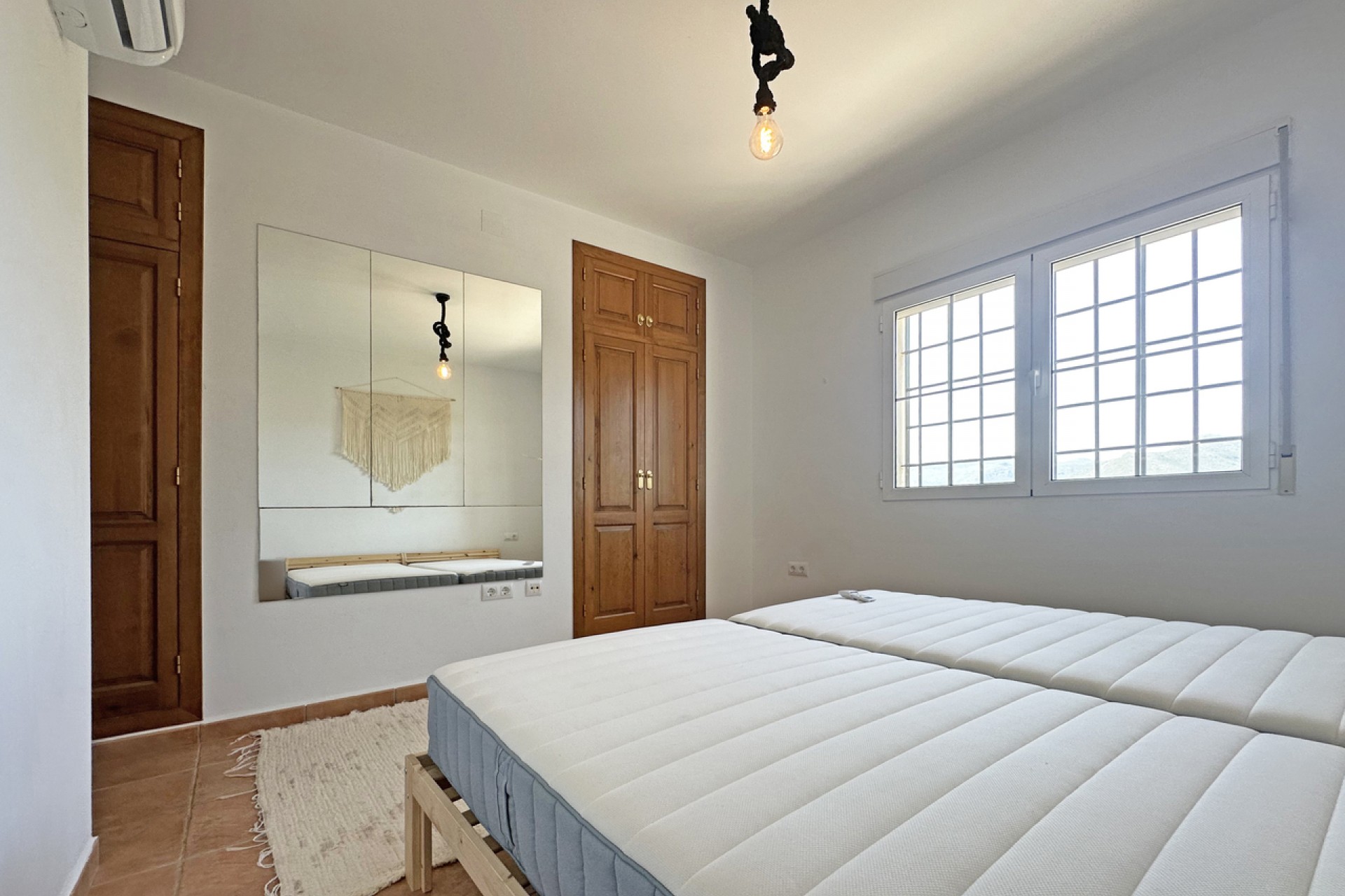 Resale - Villa -
Jalón - Inland