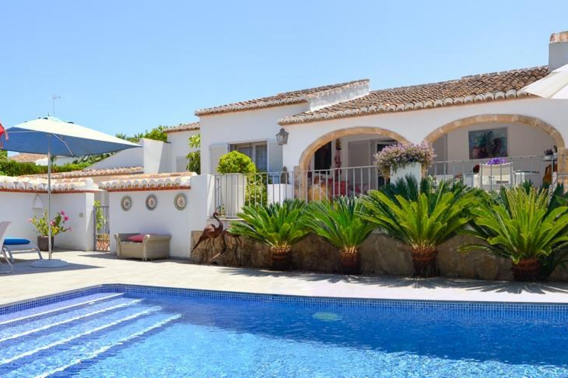 Resale - Villa -
Jávea - Costa Blanca