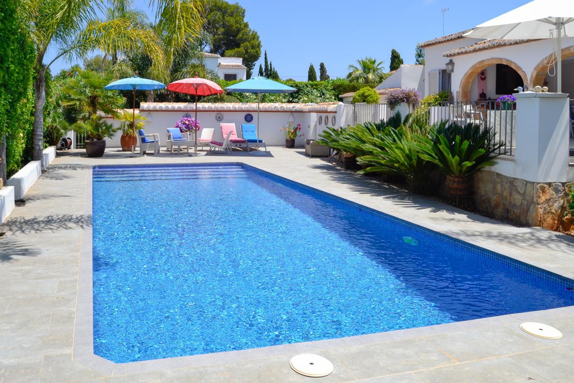 Resale - Villa -
Jávea - Costa Blanca