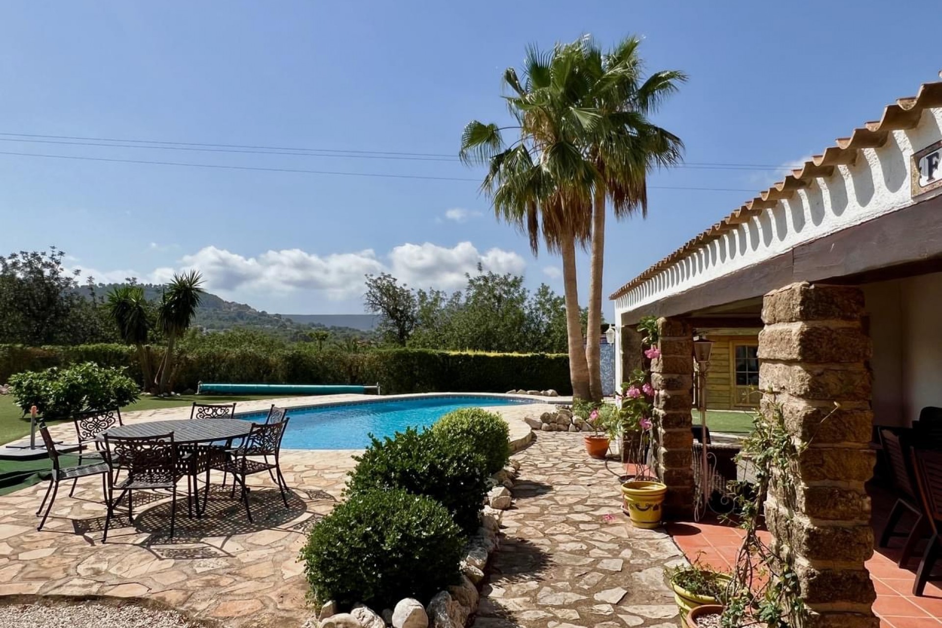 Resale - Villa -
Jávea - Costa Blanca