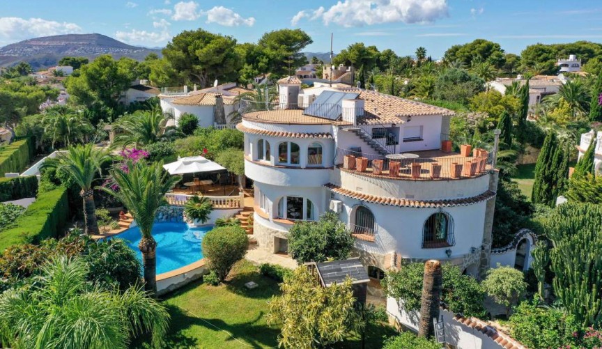 Resale - Villa -
Jávea - Costa Blanca