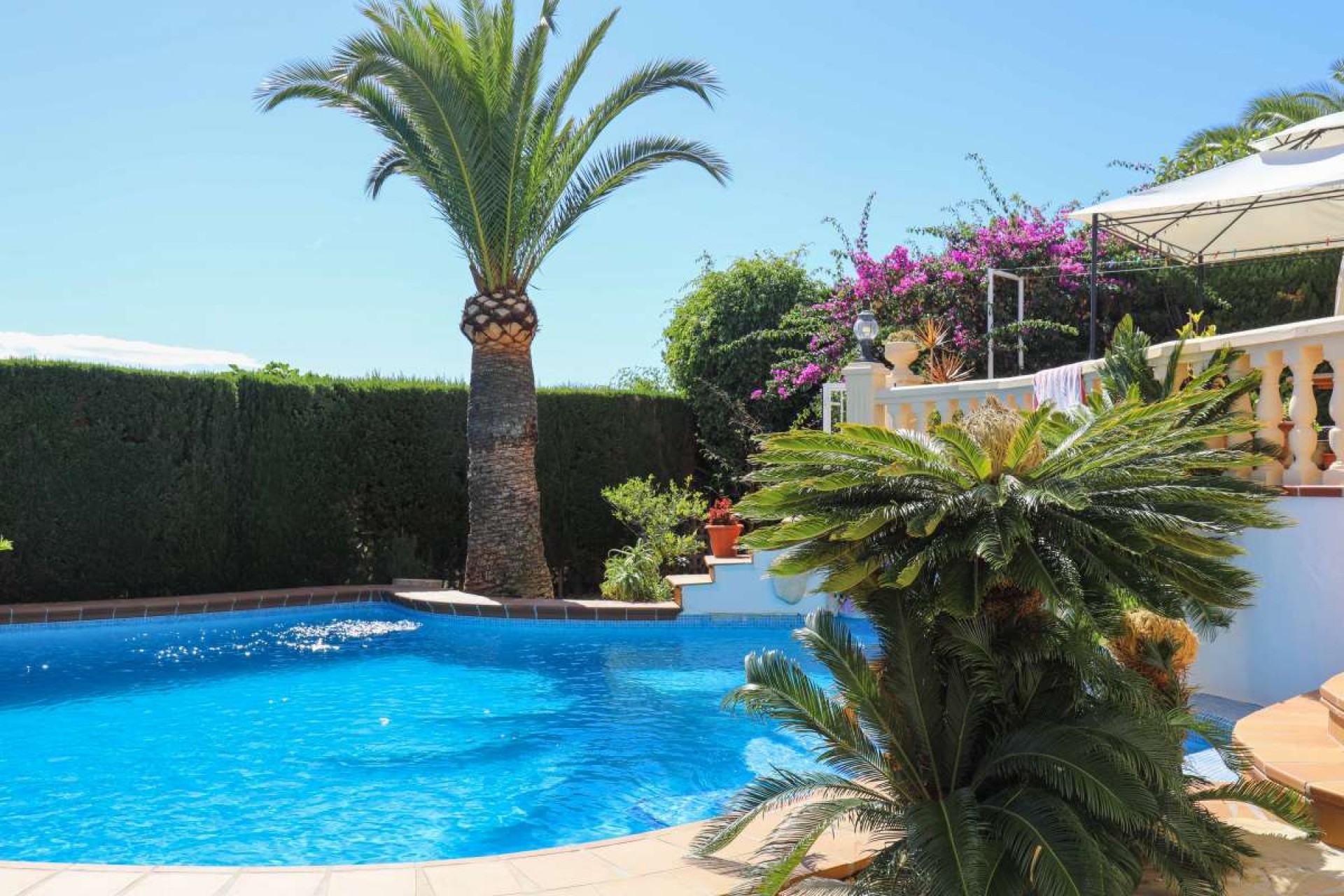 Resale - Villa -
Jávea - Costa Blanca