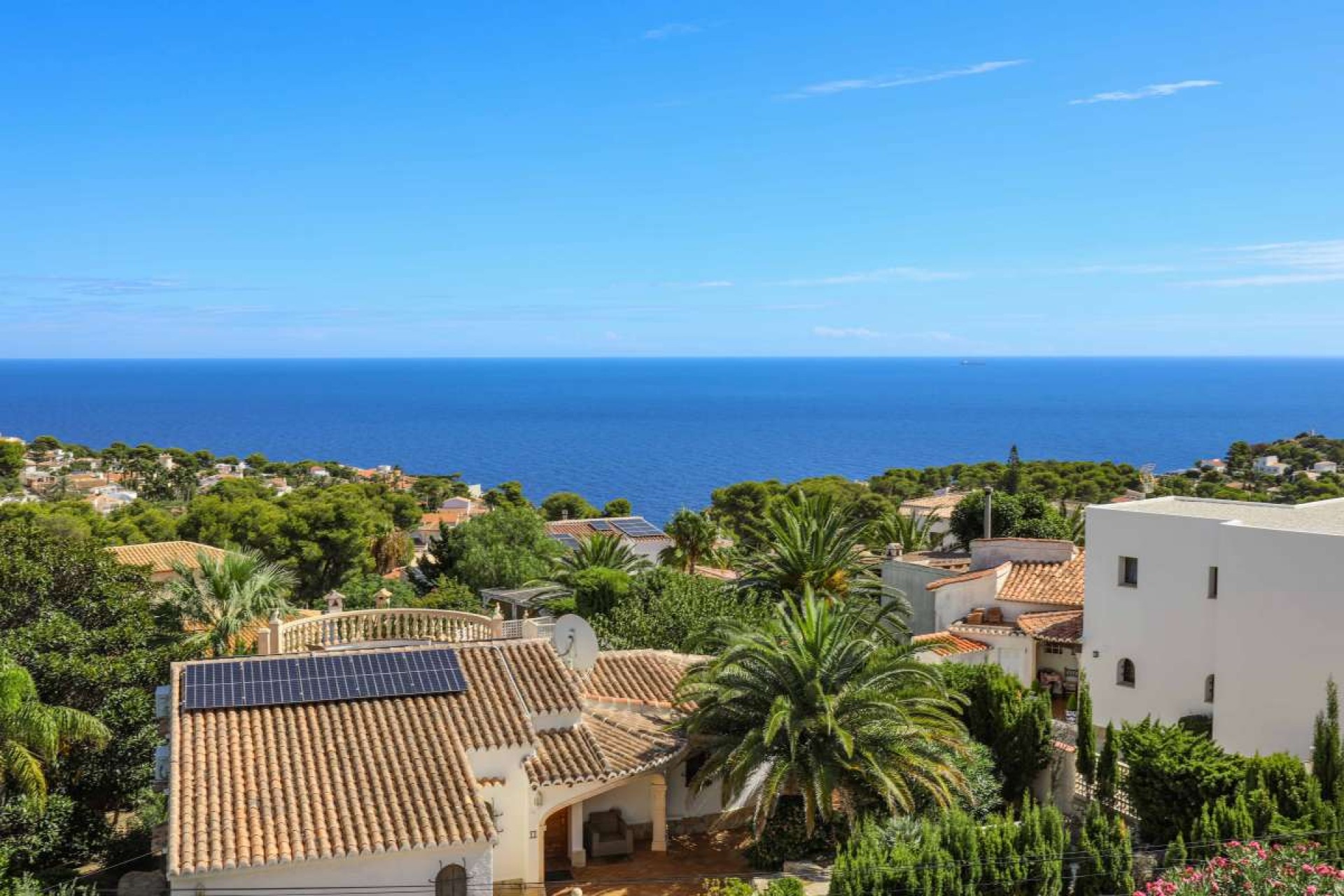 Resale - Villa -
Jávea - Costa Blanca