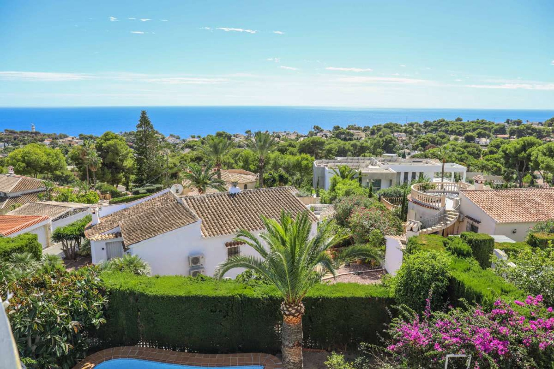 Resale - Villa -
Jávea - Costa Blanca