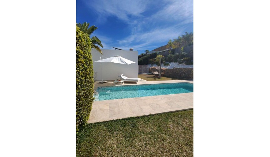 Resale - Villa -
Jávea - Costa Blanca