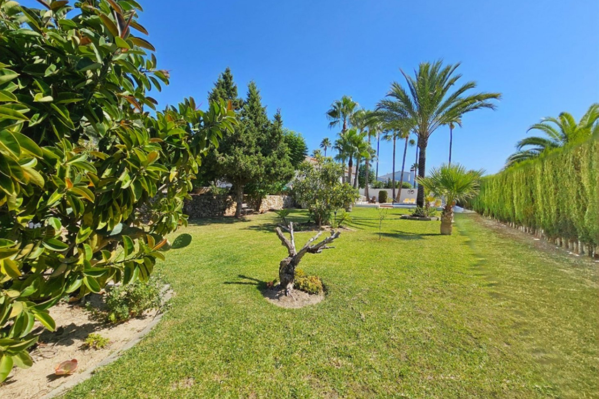 Resale - Villa -
Jávea - Costa Blanca