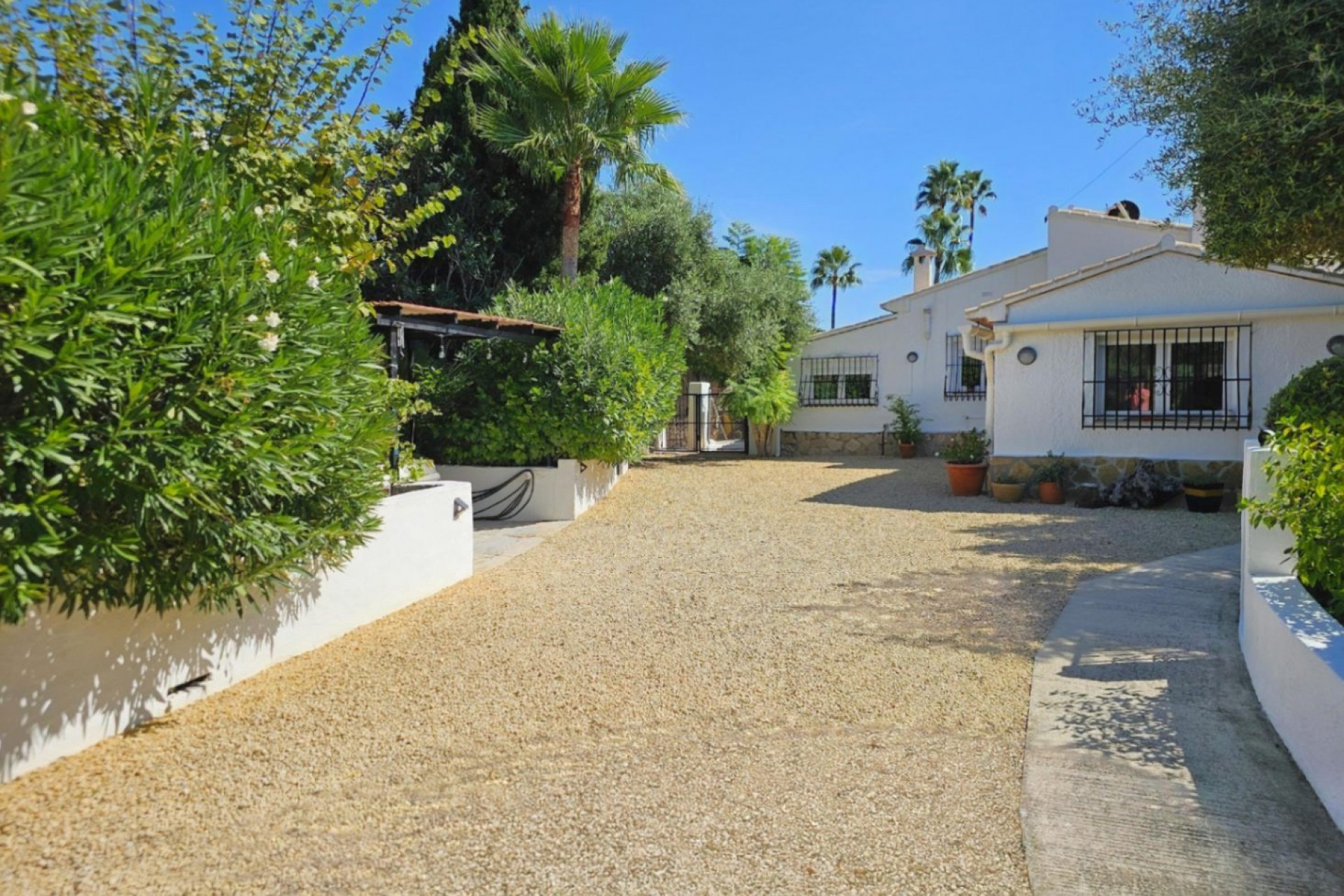 Resale - Villa -
Jávea - Costa Blanca