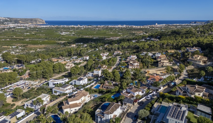 Resale - Villa -
Jávea - Costa Blanca