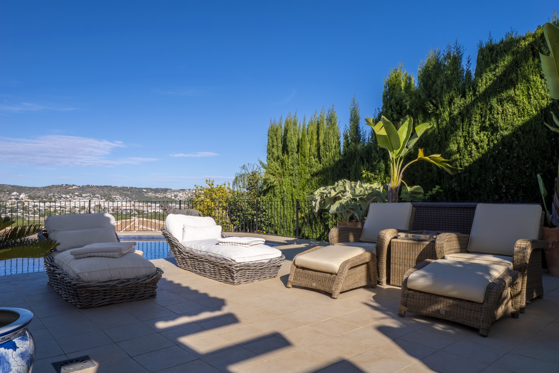 Resale - Villa -
Jávea - Costa Blanca