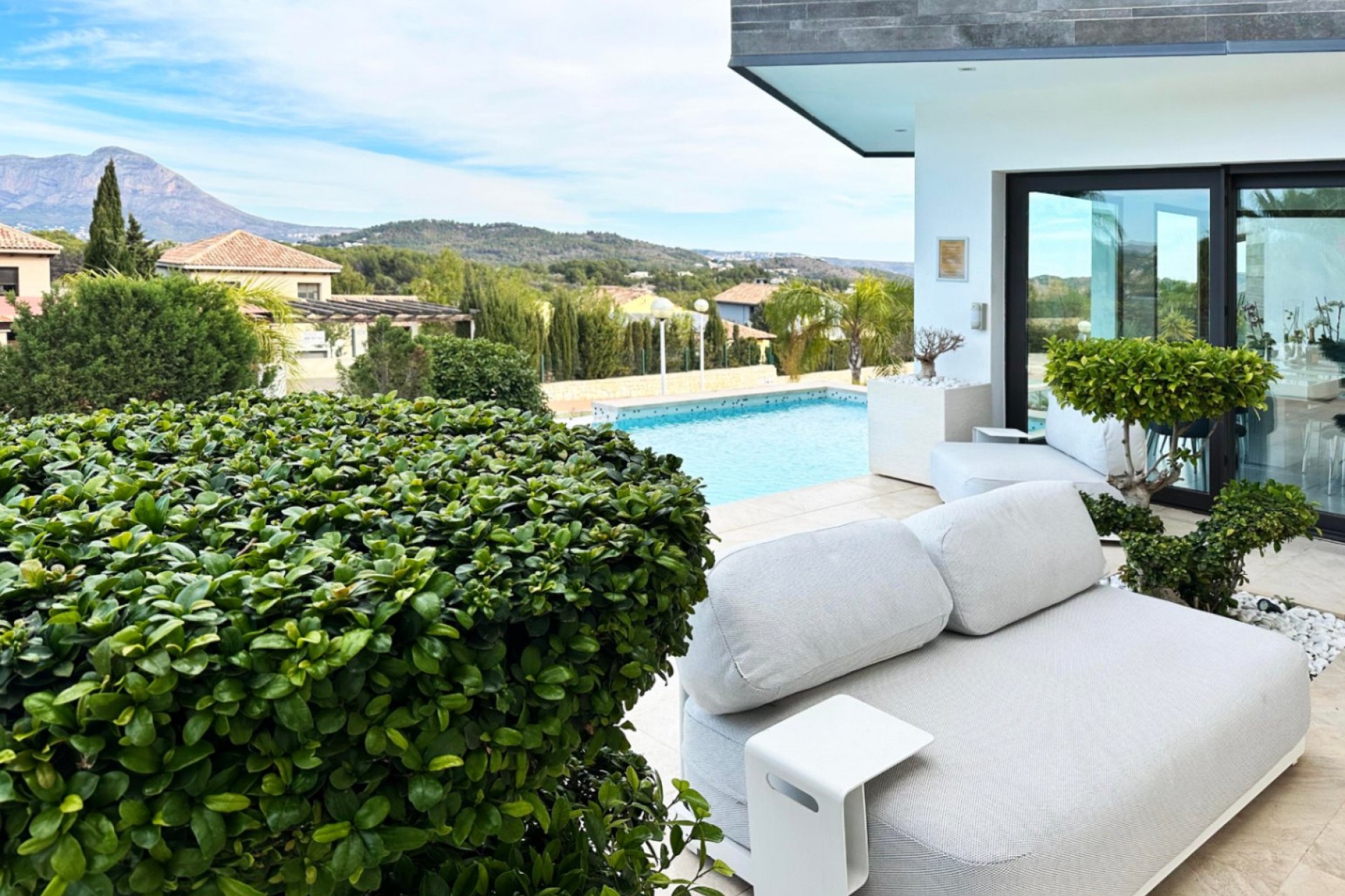 Resale - Villa -
Jávea - Costa Blanca