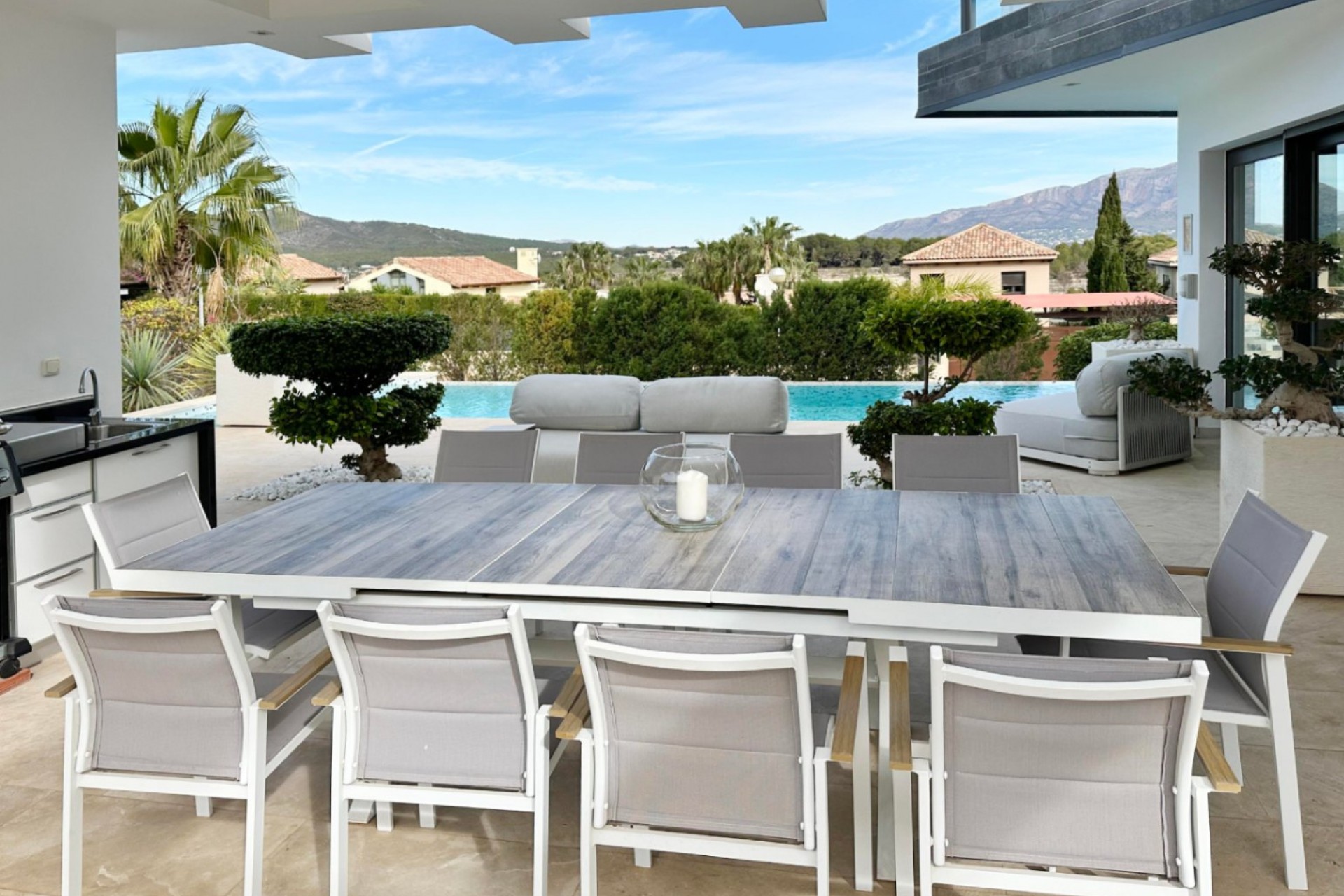 Resale - Villa -
Jávea - Costa Blanca