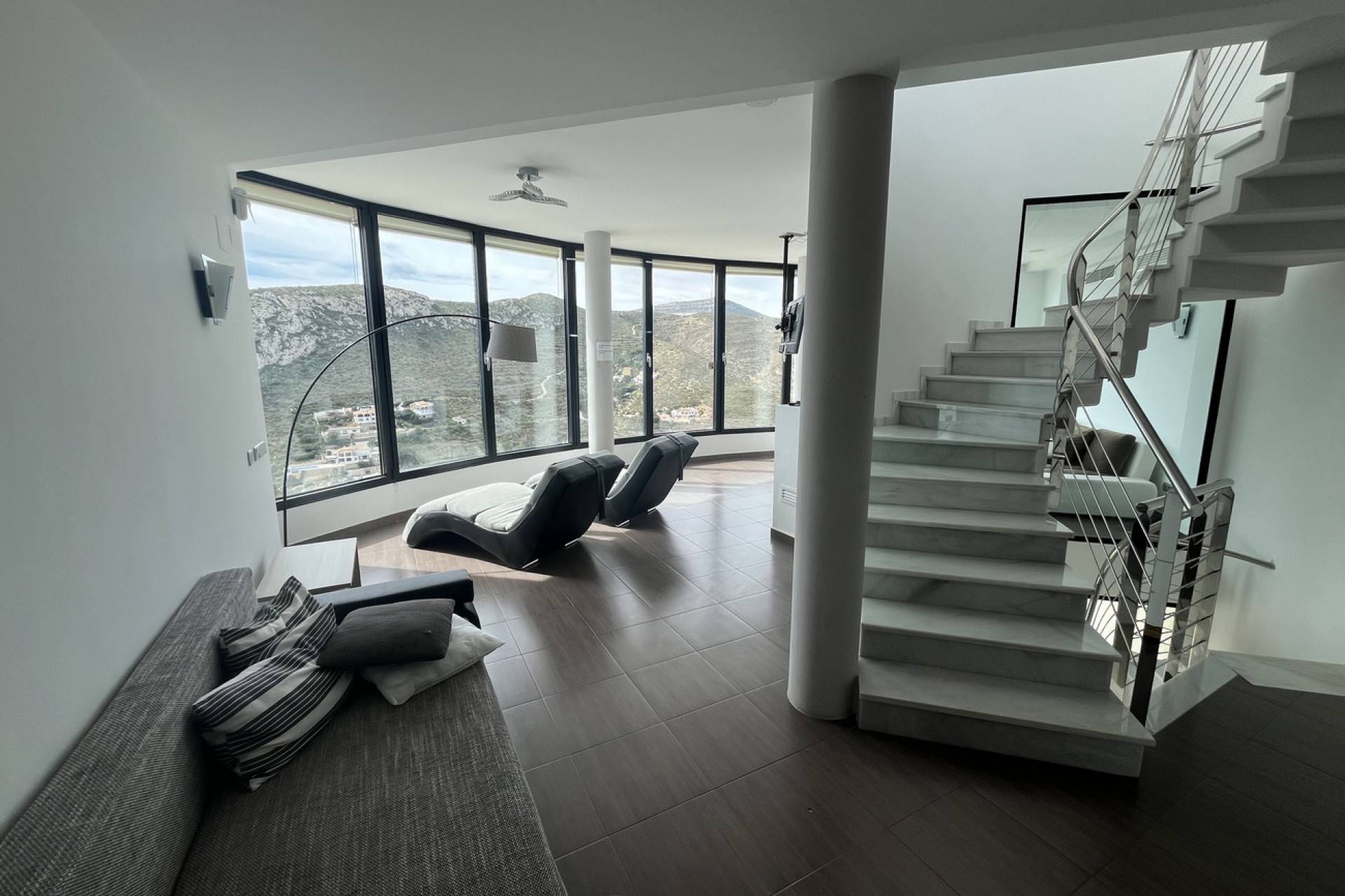 Resale - Villa -
Jávea - Costa Blanca