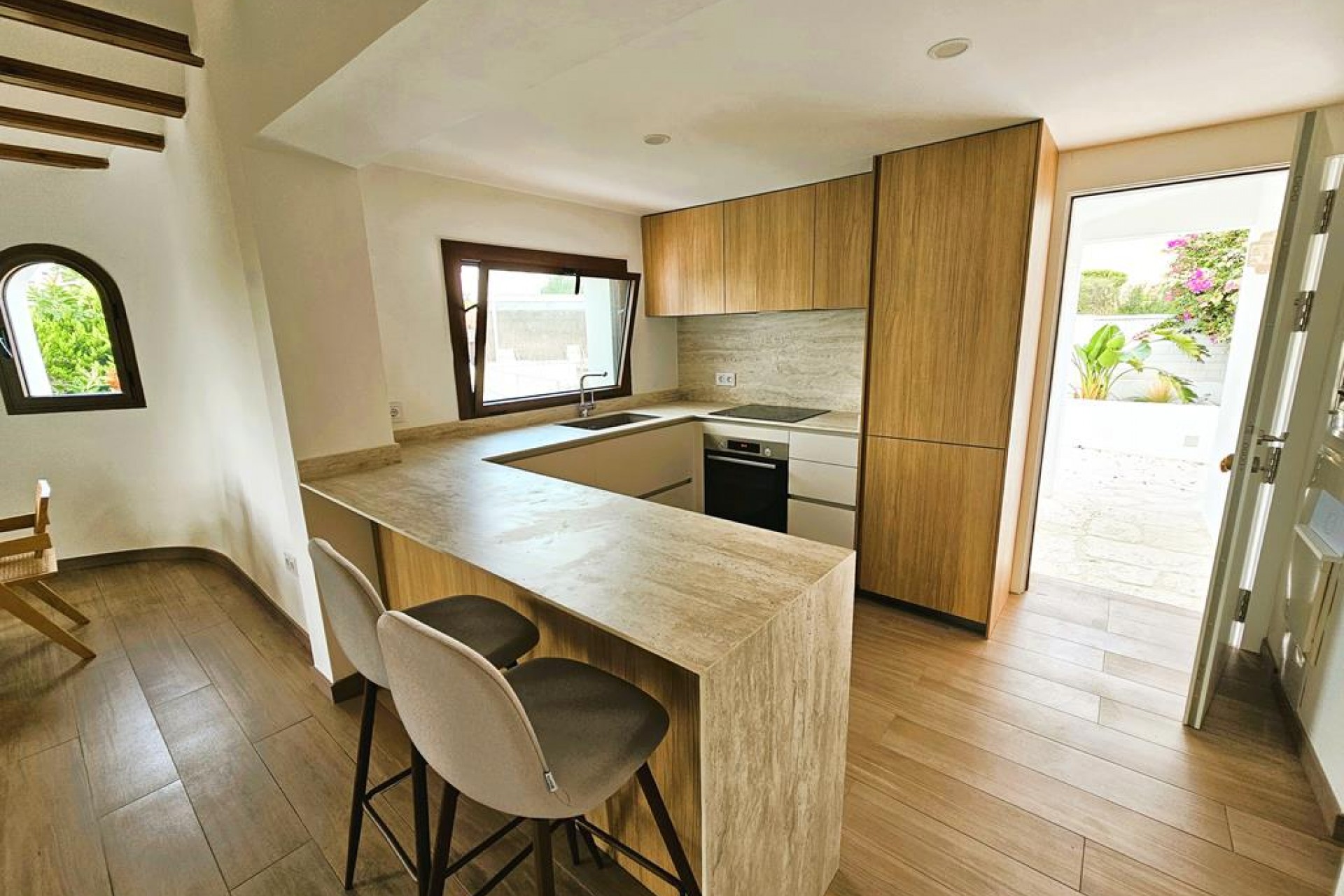 Resale - Villa -
Jávea - Costa Blanca